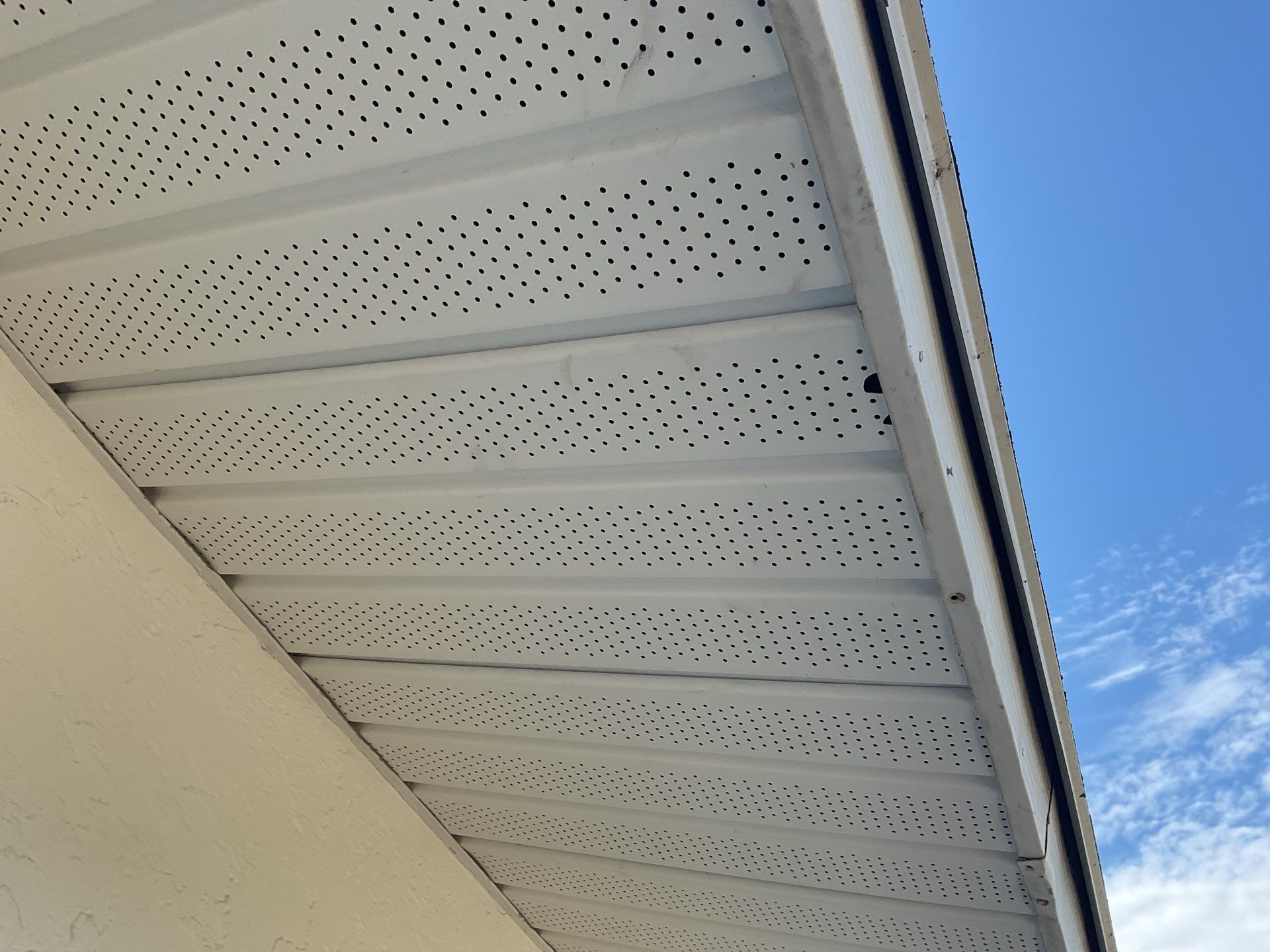 Soffit and Fascia Installation in Cape Coral FL by Gutter Professors