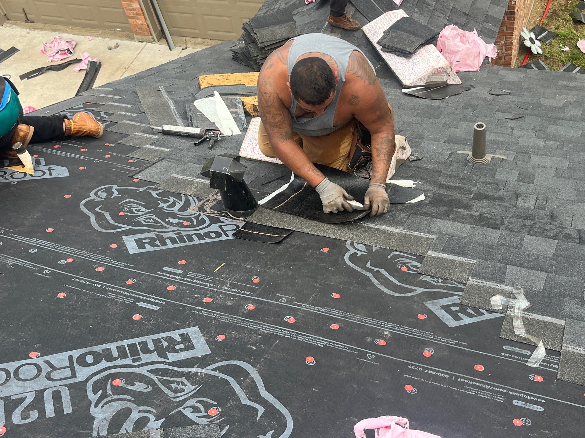 Residential Roofing Installation using Owen's Corning Duration (Lifetime) Shingles by Roof Repair Company