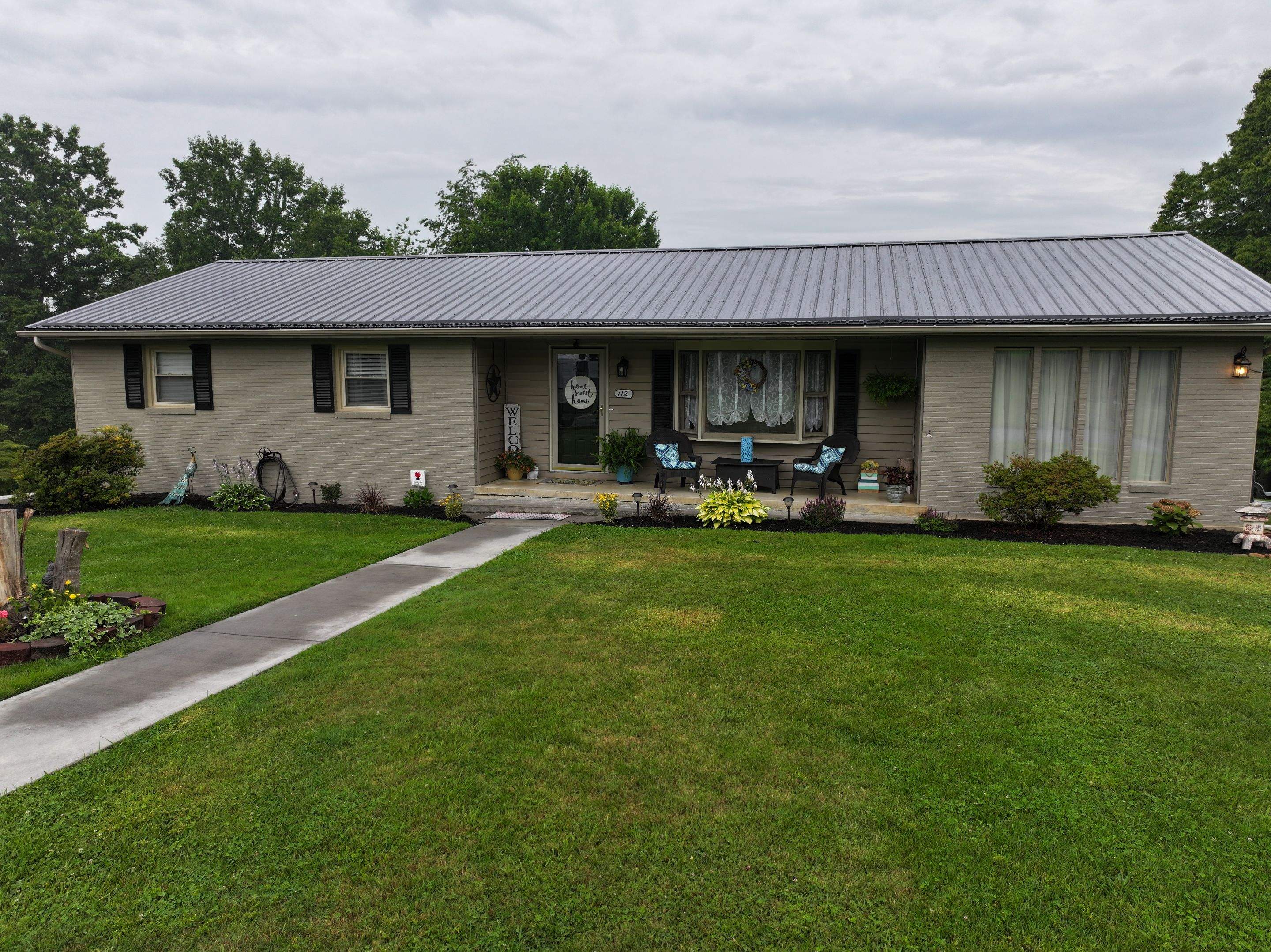 Turner Residence by Omnia Roofing