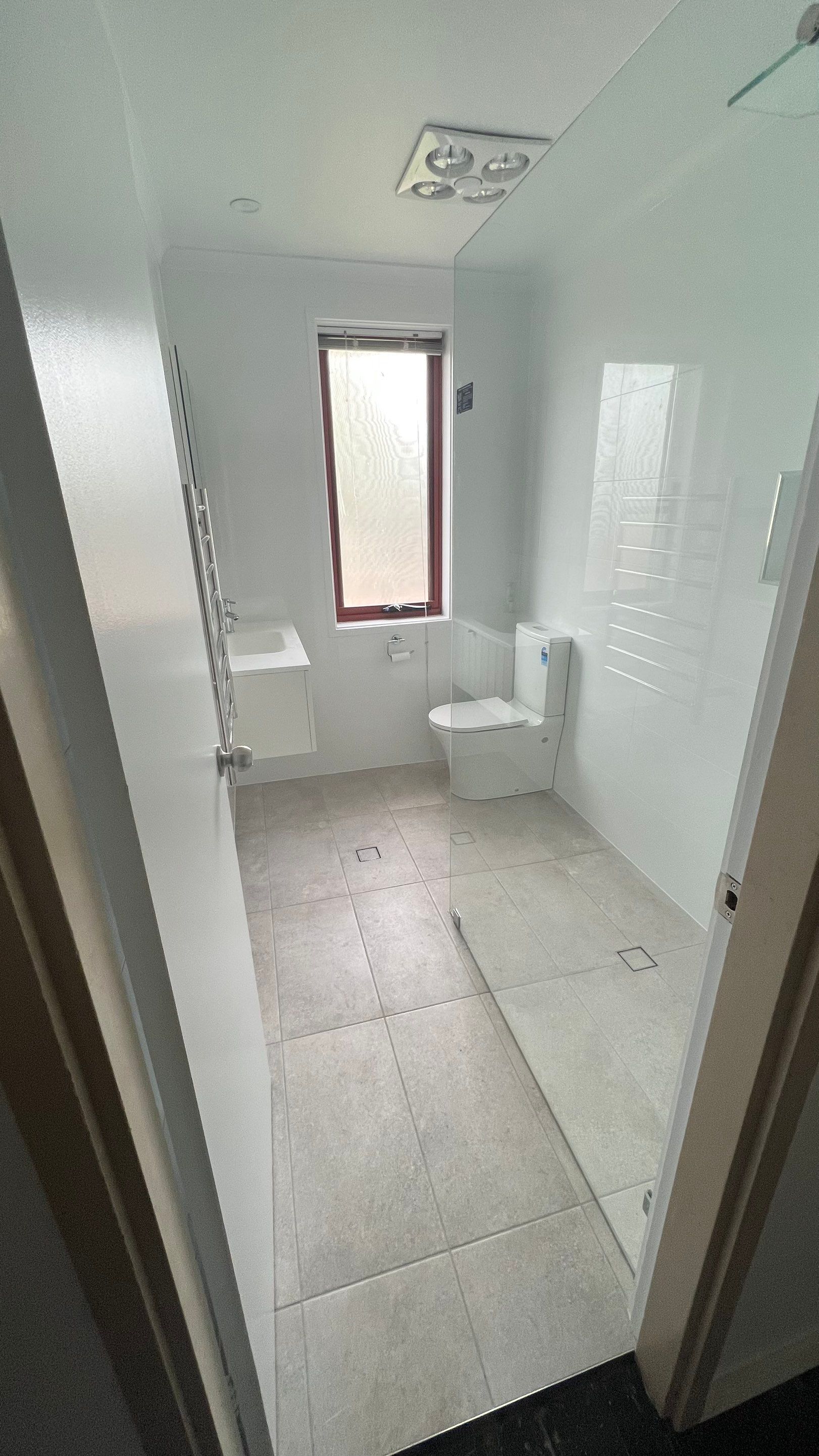 Bathroom, Toilet & Laundry Renovation by Re-seal Bathrooms