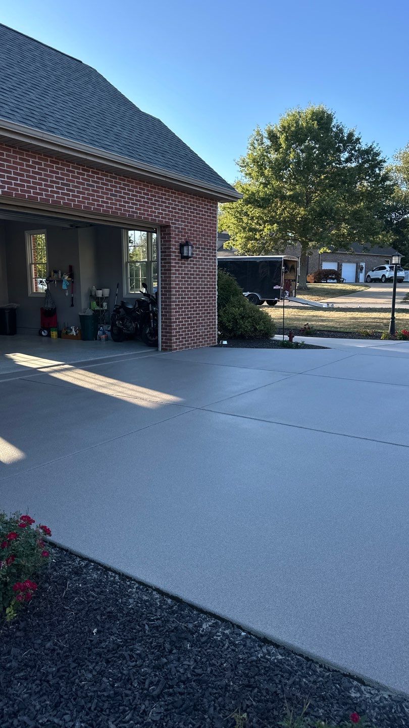 Driveway + Garage + Walkway Project in Meridian by Floors in a Day, Inc