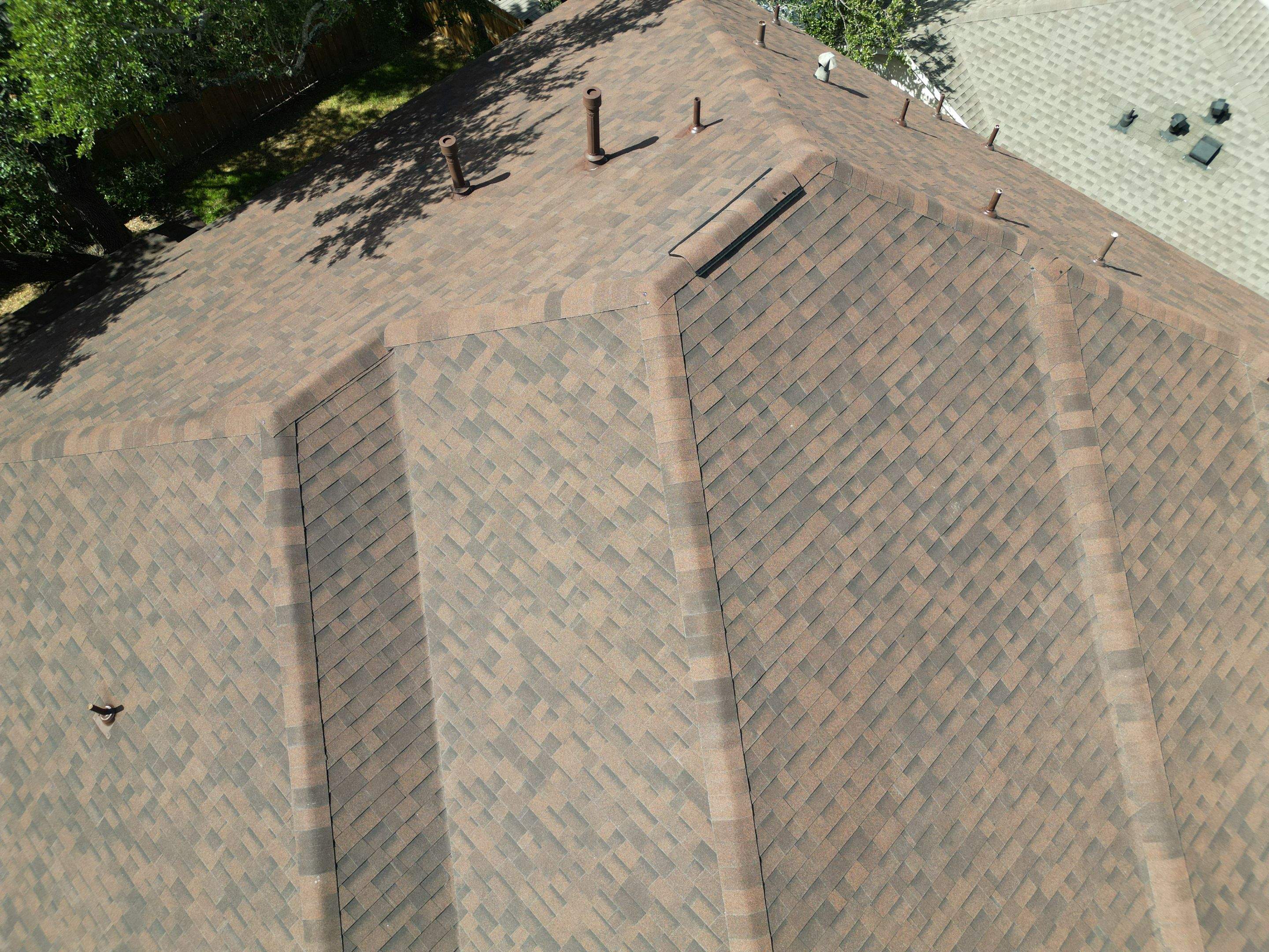 Antique Brown - Malarkey Highlander by RoofsOnly.com