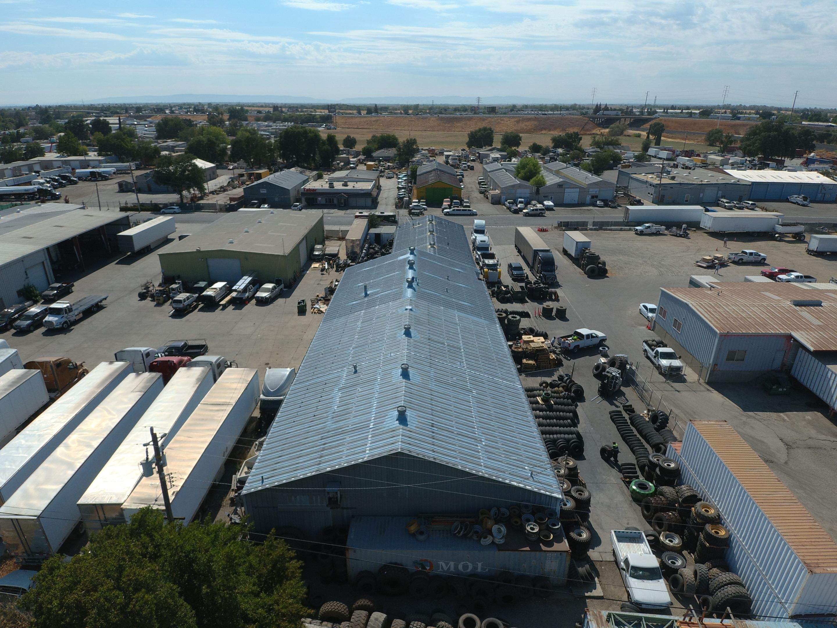 MR Roofing system using Conklin Benchmark/PUMA XL fabric and coating by Straight Edge Roofing Inc