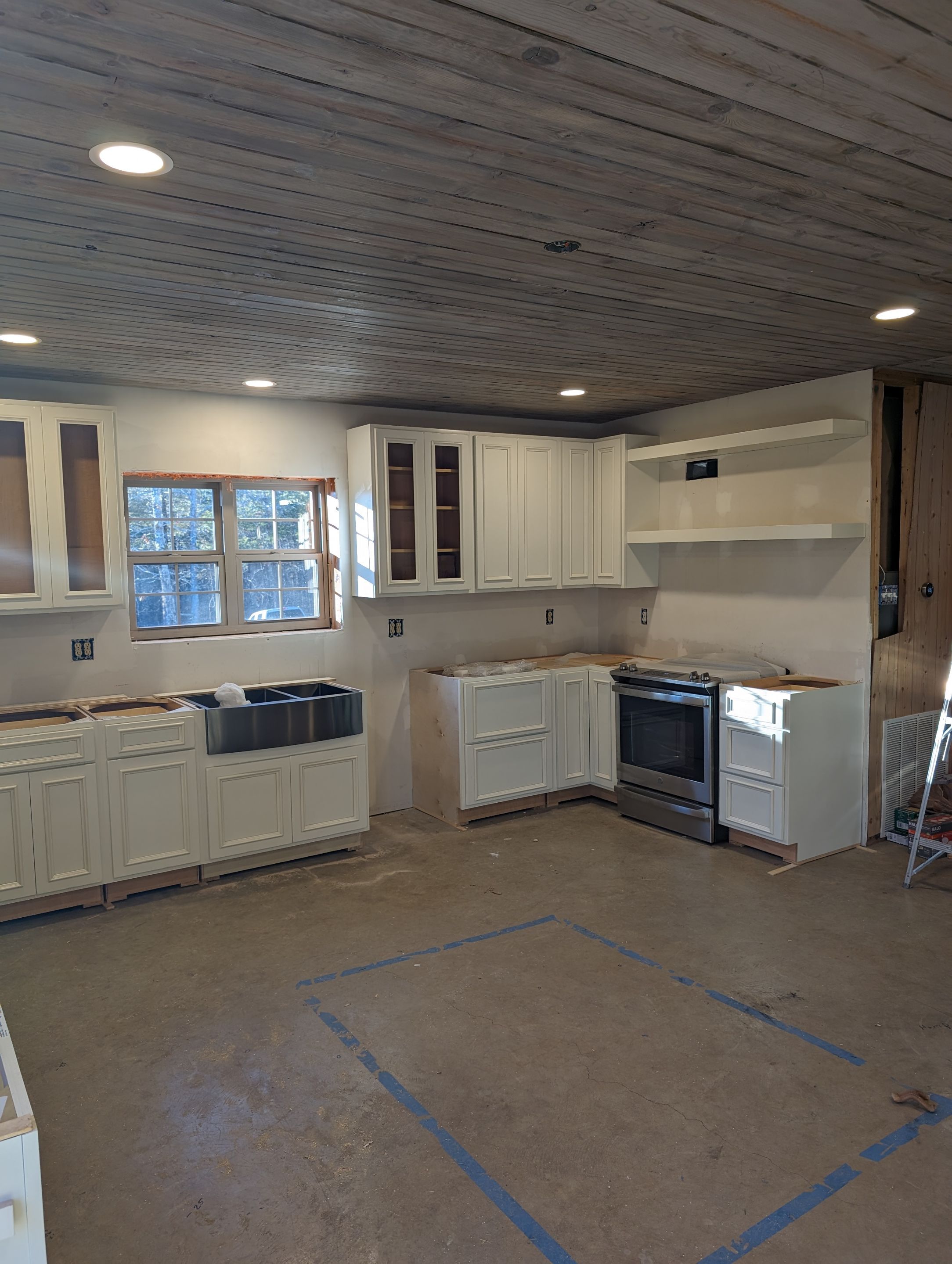 Jones Painted Maple Kitchen by Kitchen Works LLC