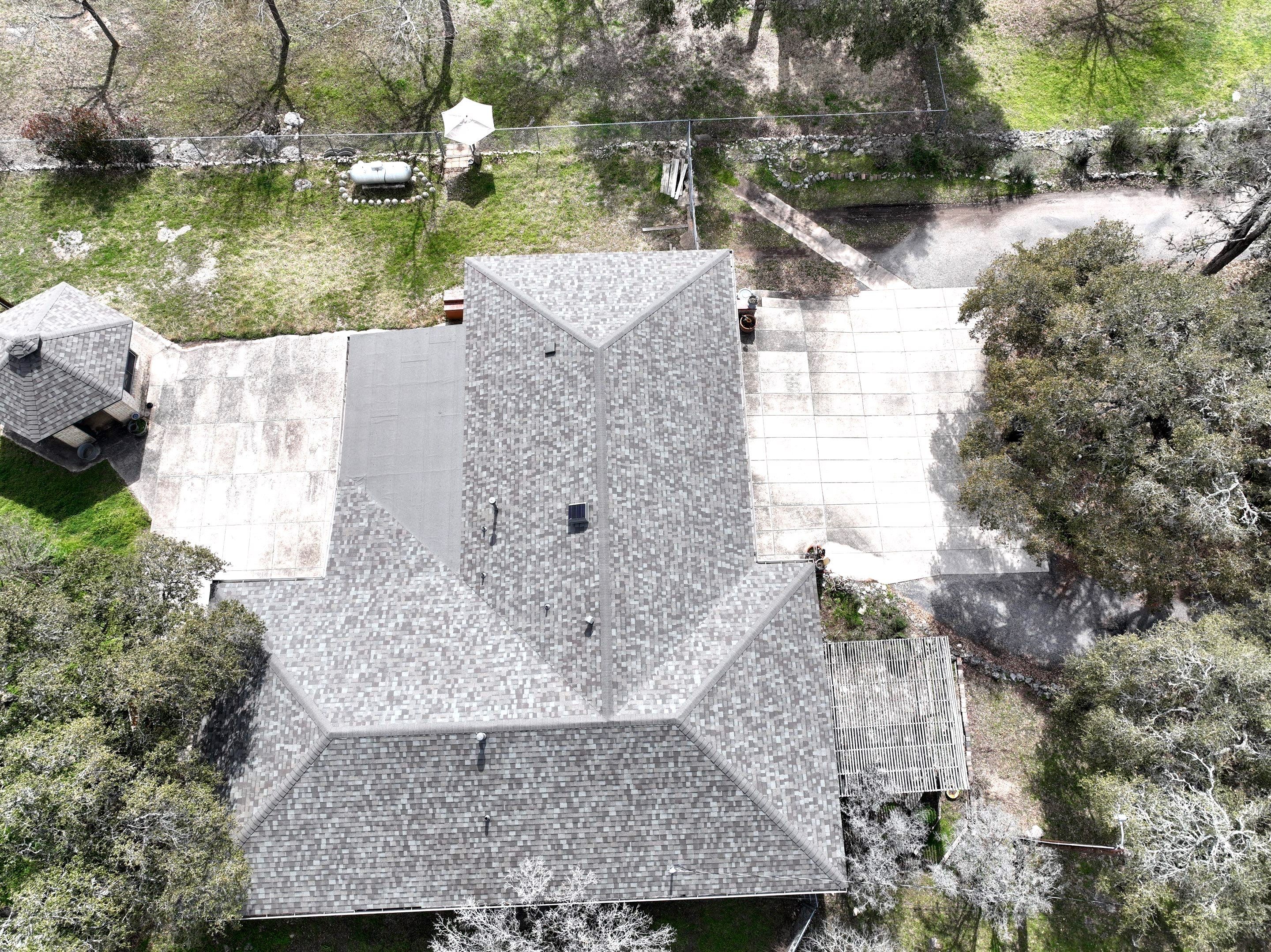 Residential Roofing Installation using Owens Corning 30 year Architectural Shingles by Premier Roofing and Contracting