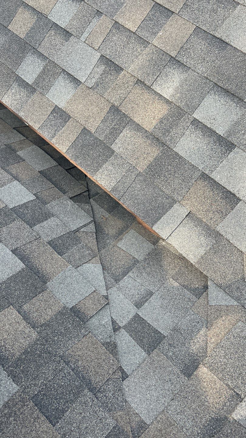 Williamsburg Gray - Owens Corning TruDefinition Duration by RoofsOnly.com