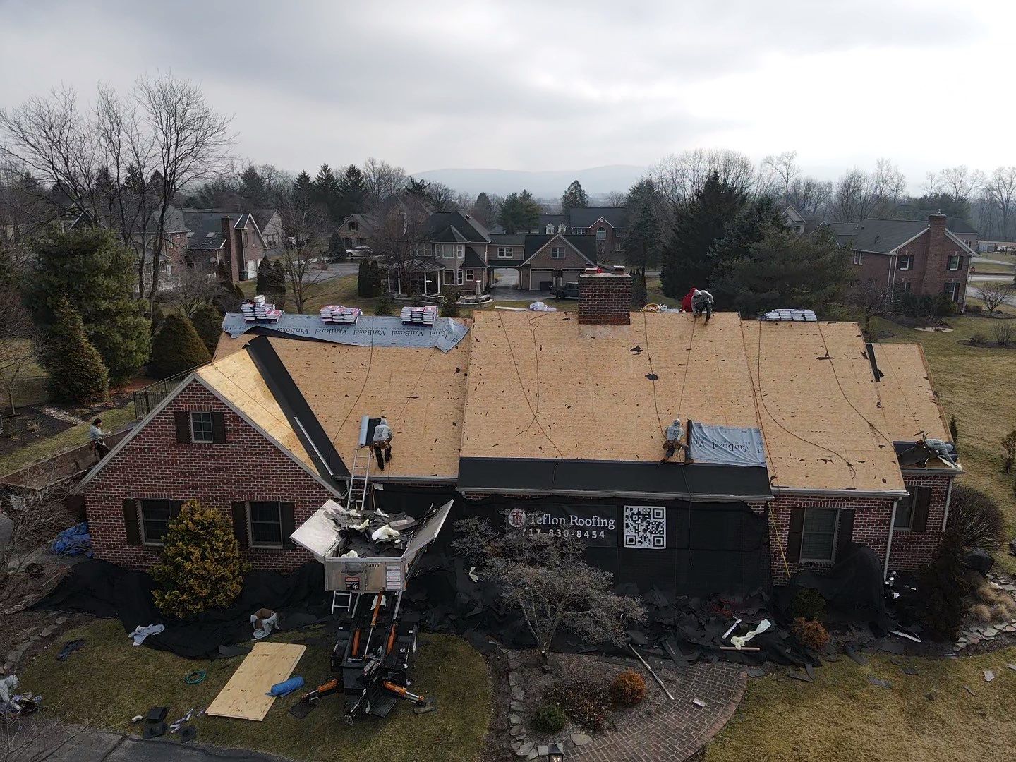 Roof Installation using Gaf Hdz Architectural Shingle - Hickory by Teflon Roofing