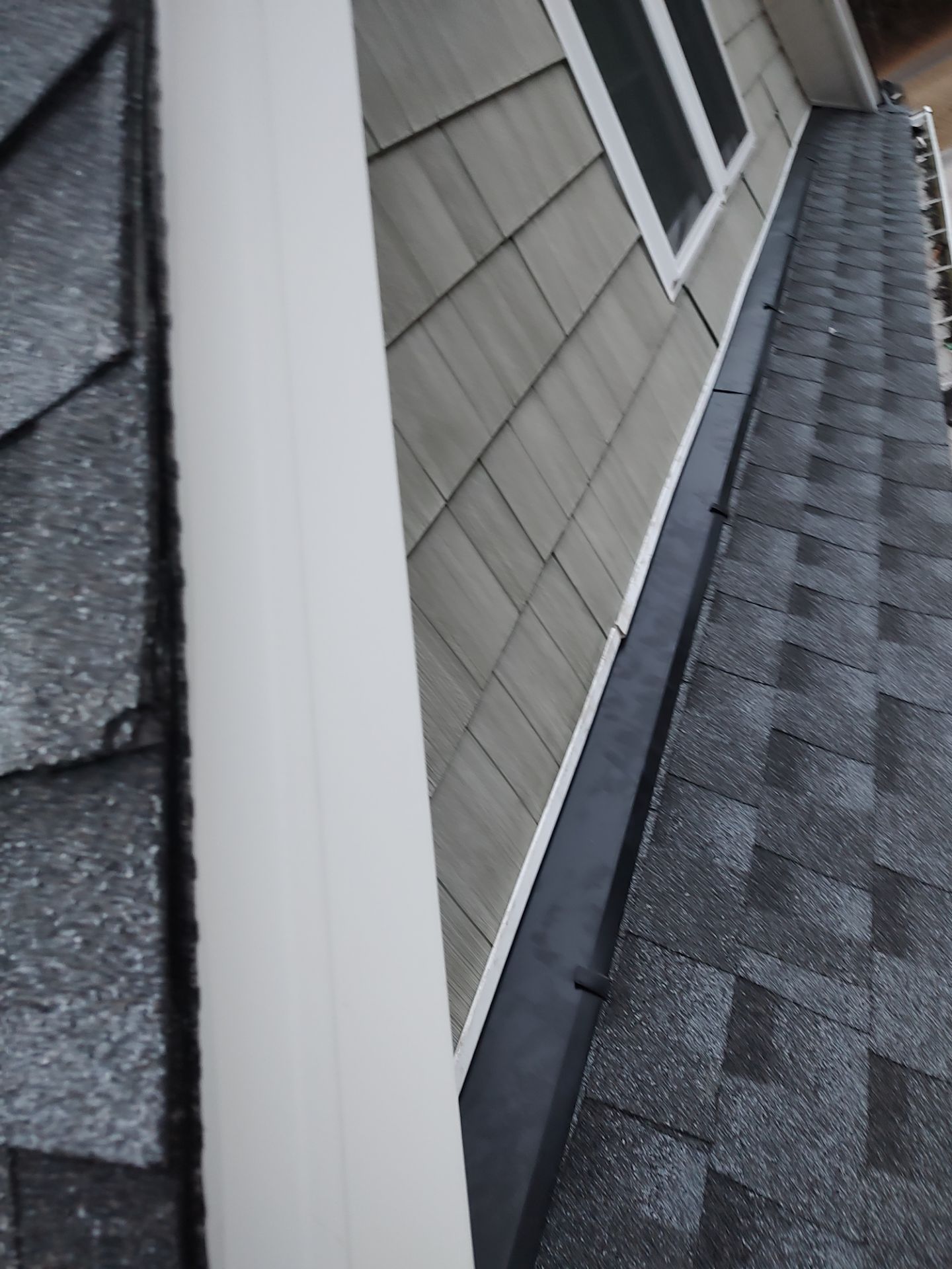 Maven Roofing featured photo.