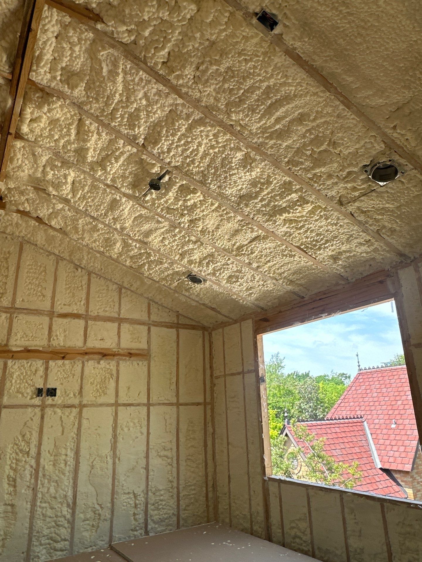 Full encapsulation with open cell spray foam on this custom home in Dallas by Apex Insulation Solutions