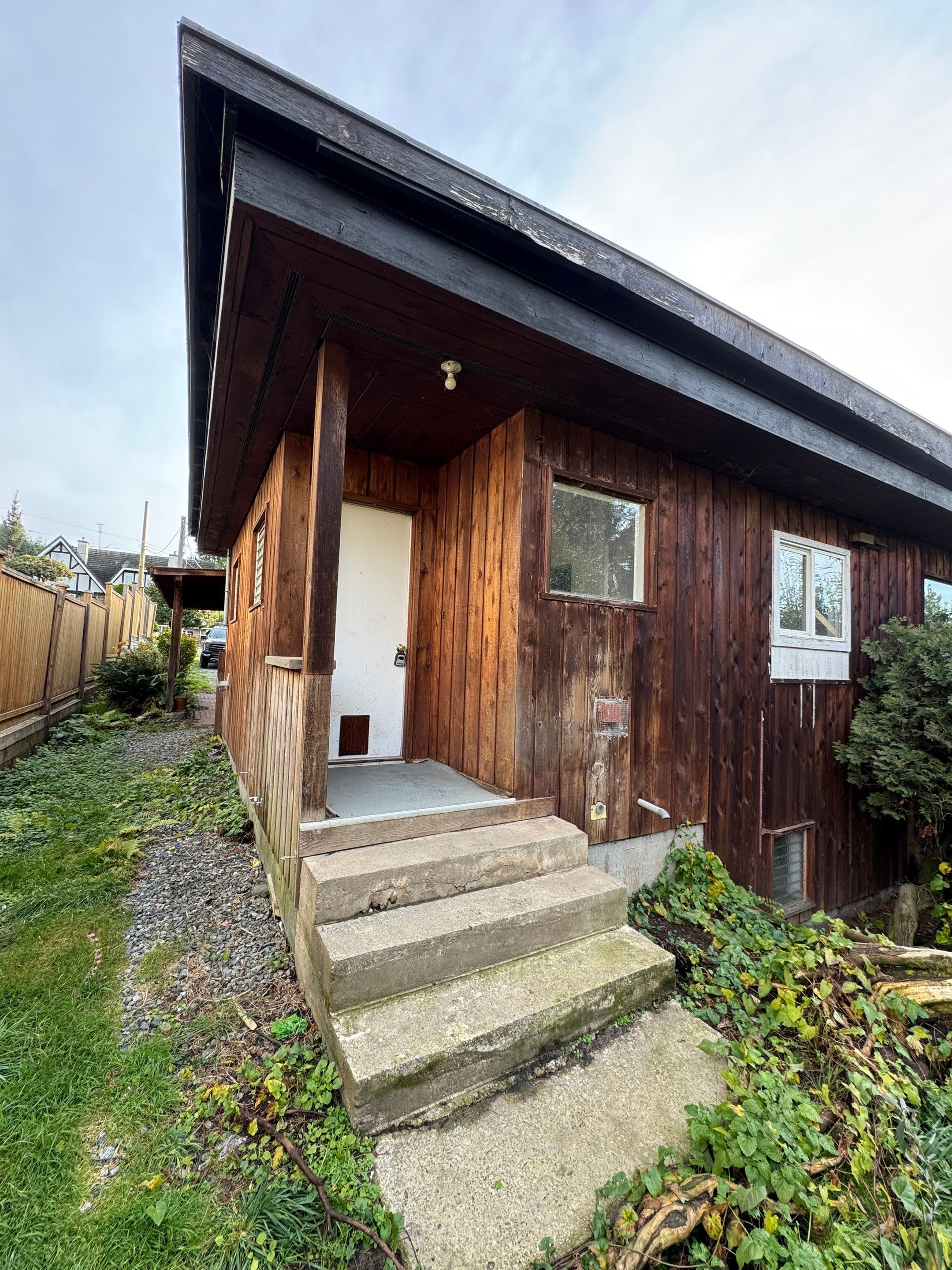 House Renovation - 25th st- West Vancouver by YVR Construction Group