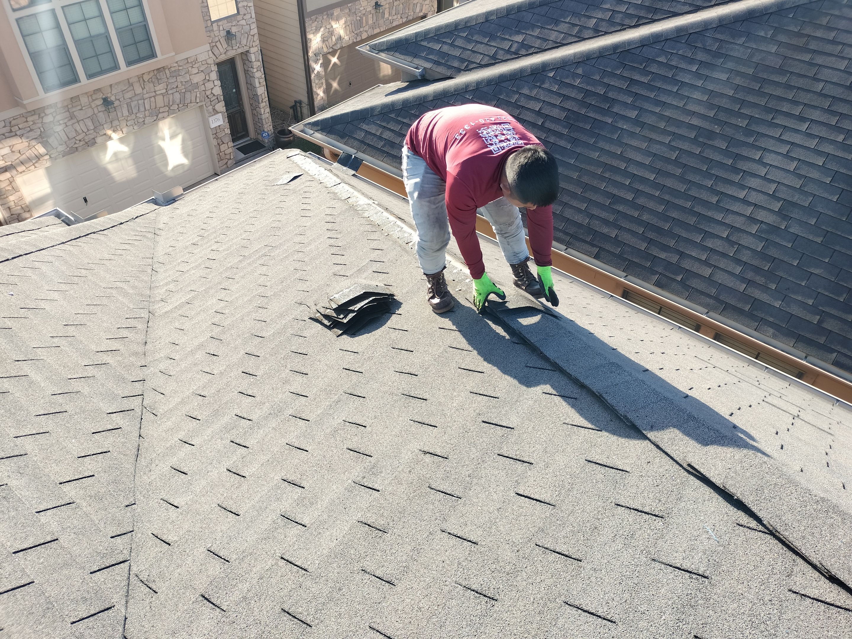 Residential Roofing Installation using GAF HDZ by V General Contractors 