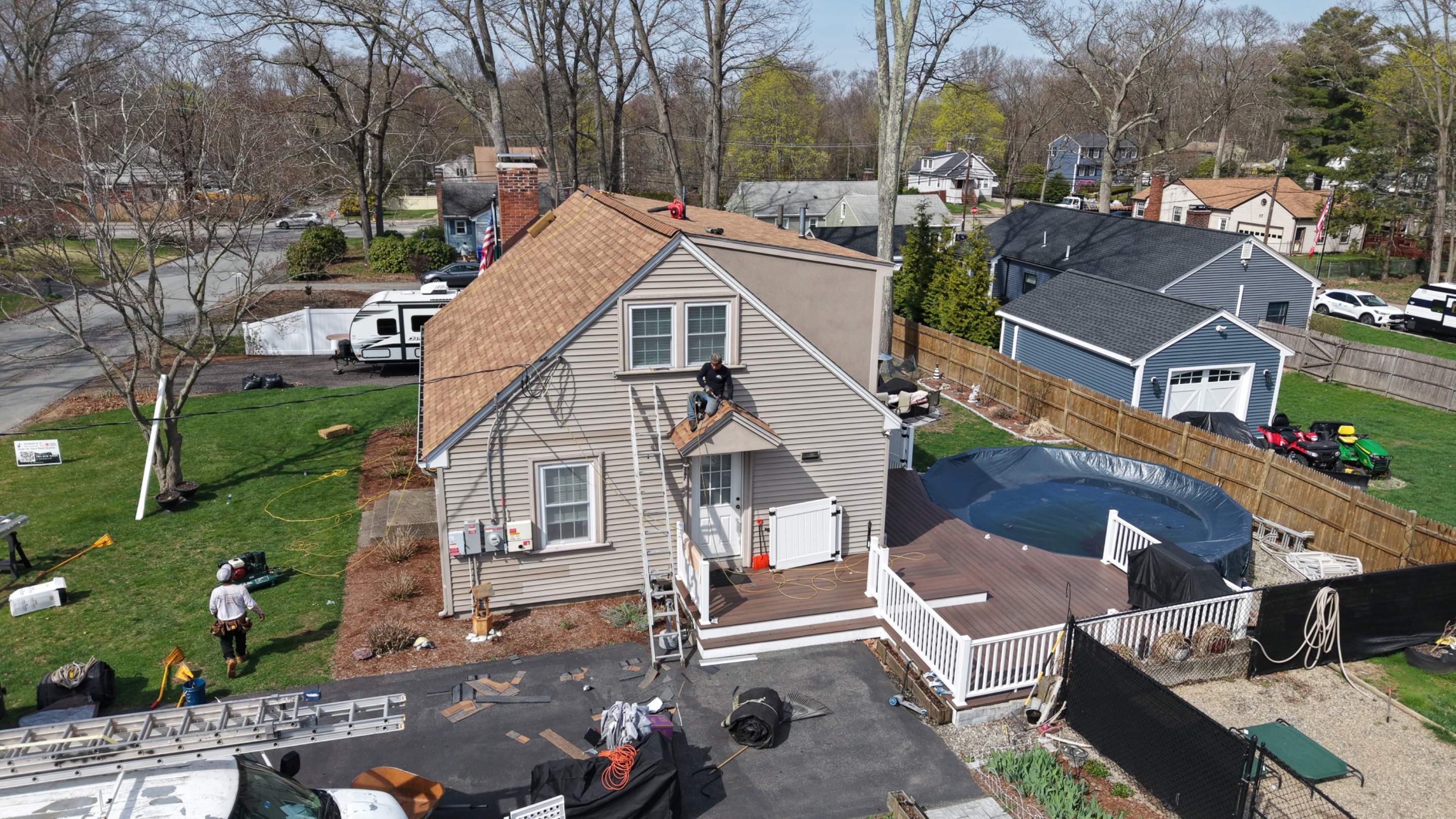 Solar Panel Removal & Full Roof Replacement – Owens Corning Duration, Desert Tan by JOHNNYS PRO