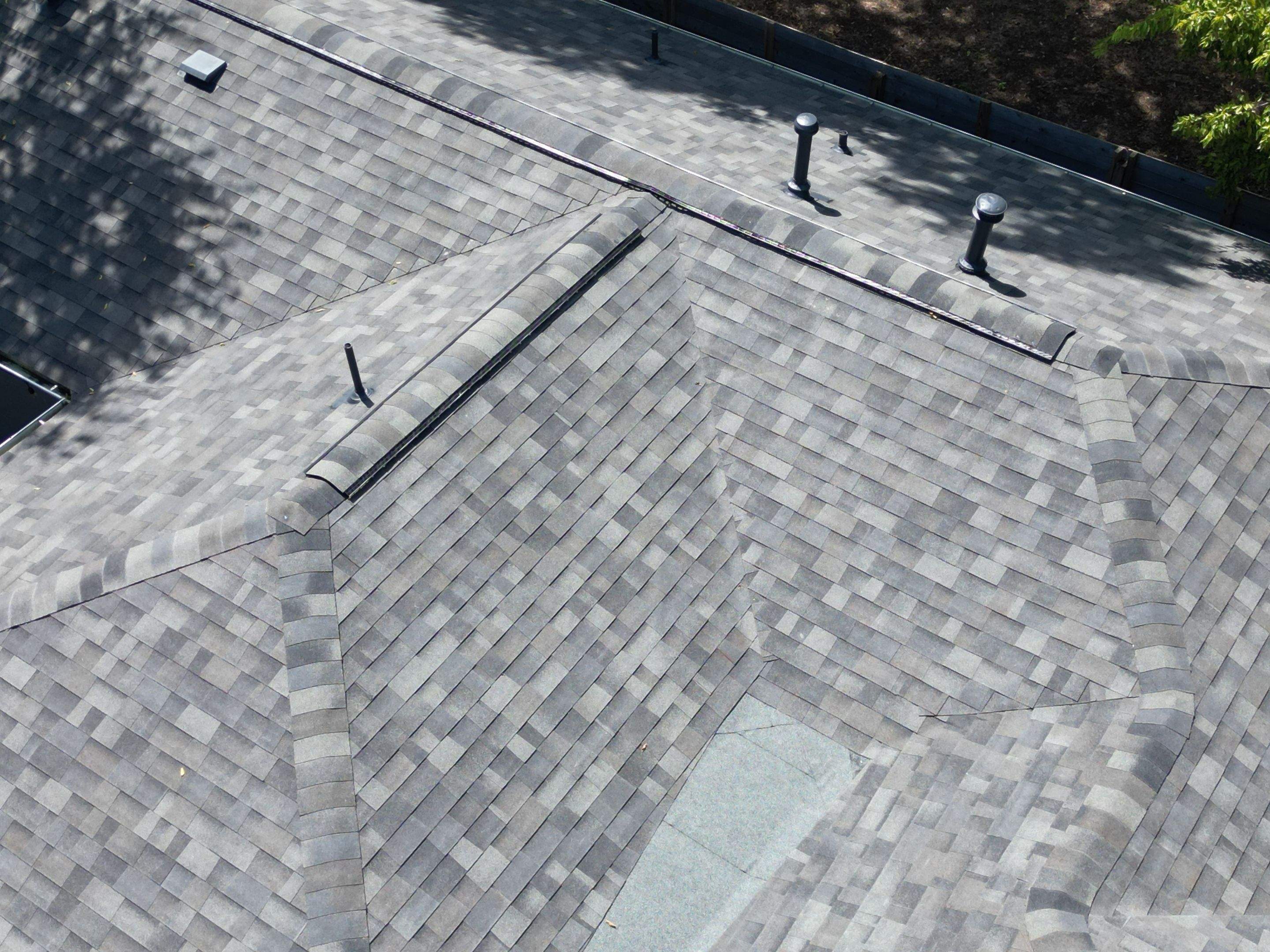 Storm Gray - Malarkey Vista by RoofsOnly.com