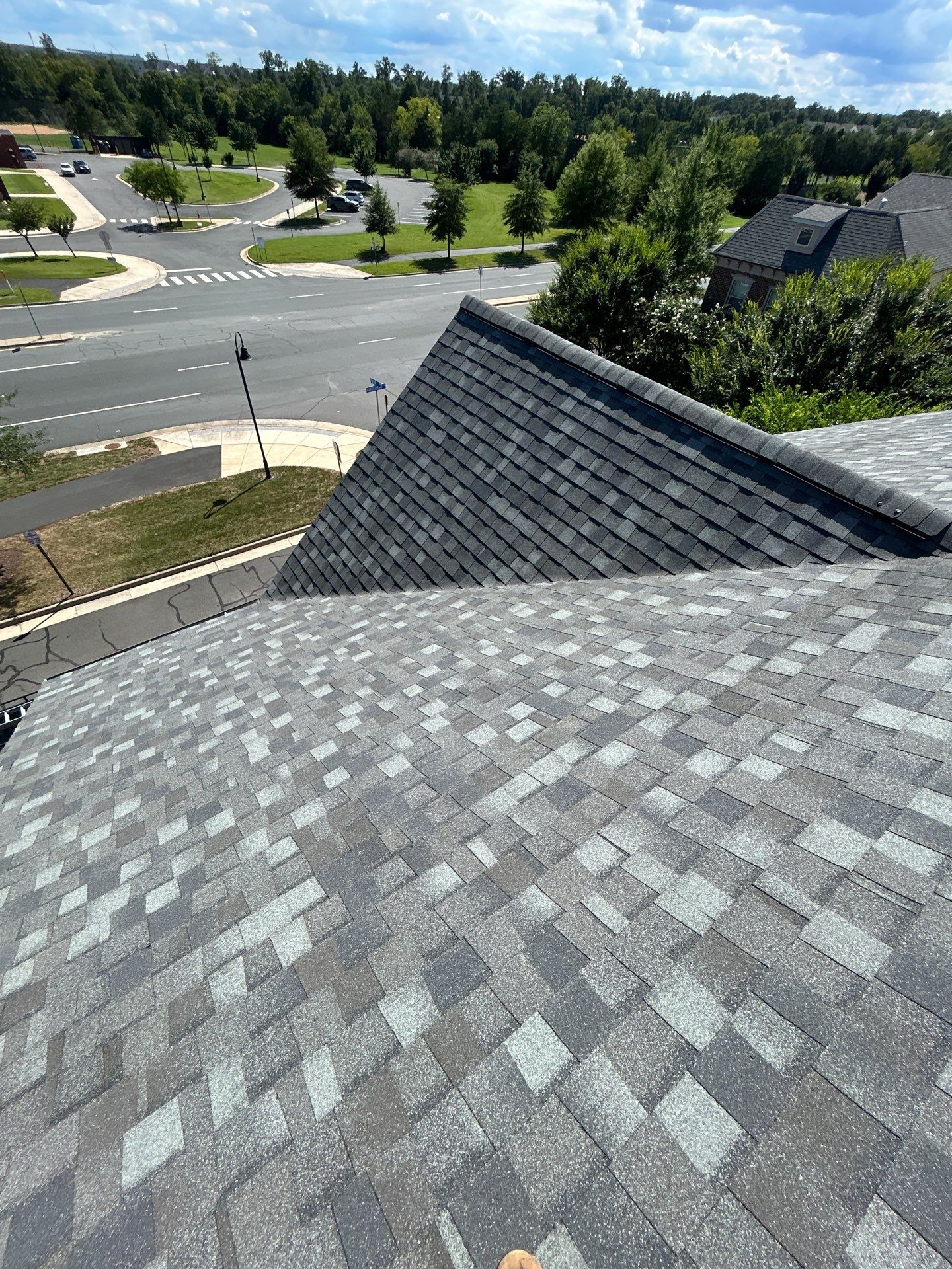 Ashburn: Residential Roof Replacement  with CertainTeed Landmark Pro in Max Def Georgetown Gray by RM Banning, Inc.