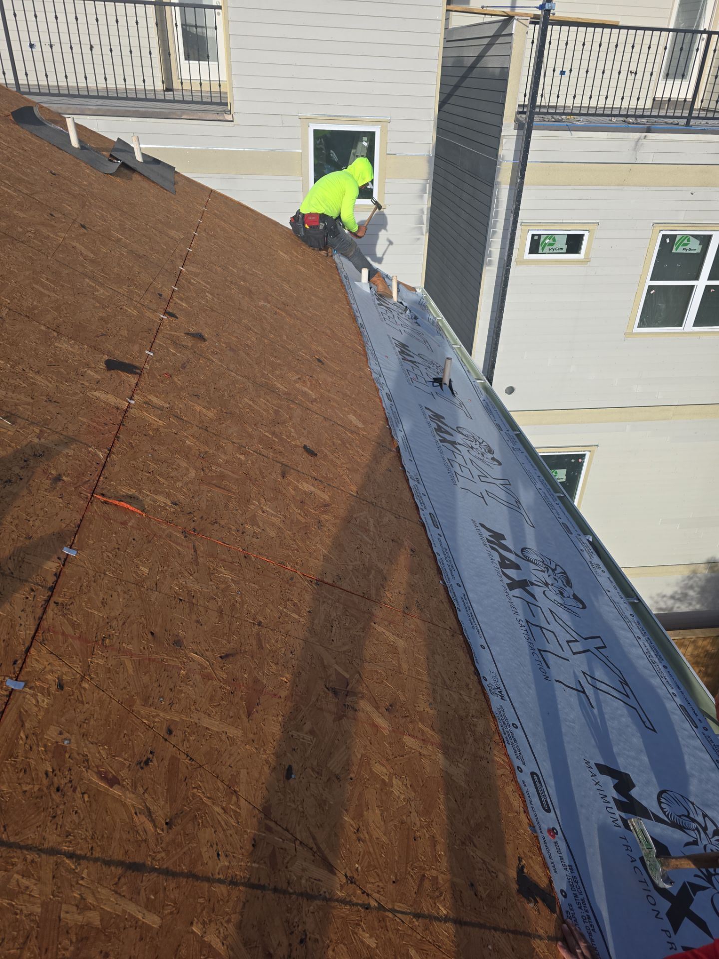 Roof Replacement Houston by Roof Repair Company