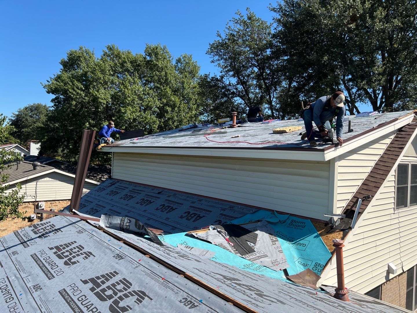 Residential Roof Replacement using GAF shingles by Elite Roofing LLC