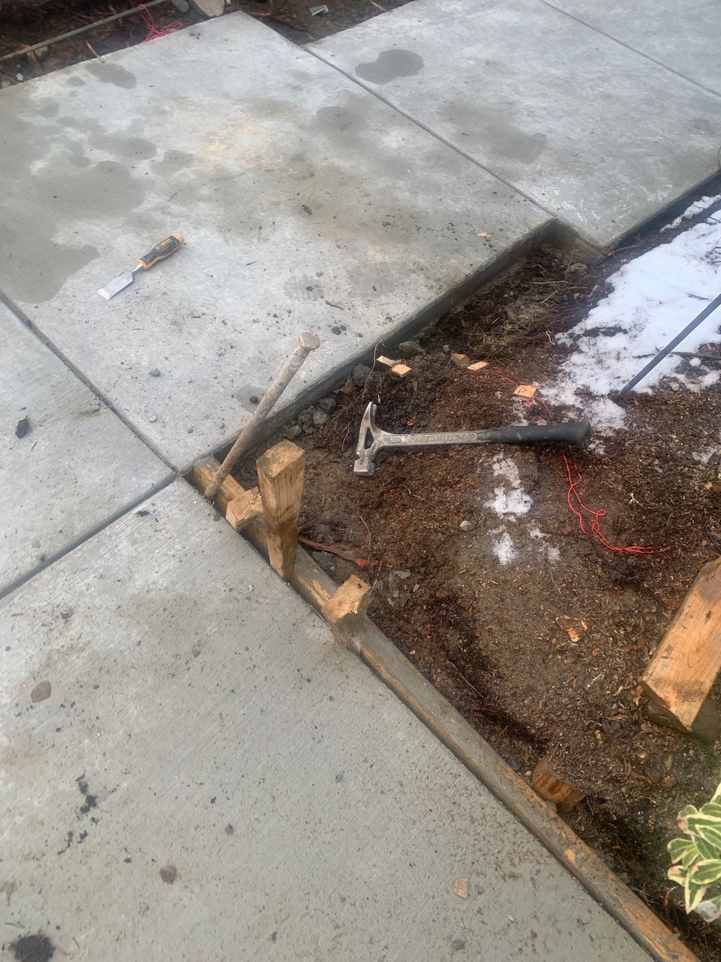 Concrete Driveway Repair | Kirkland  by Jireh Asphalt & Concrete Inc 