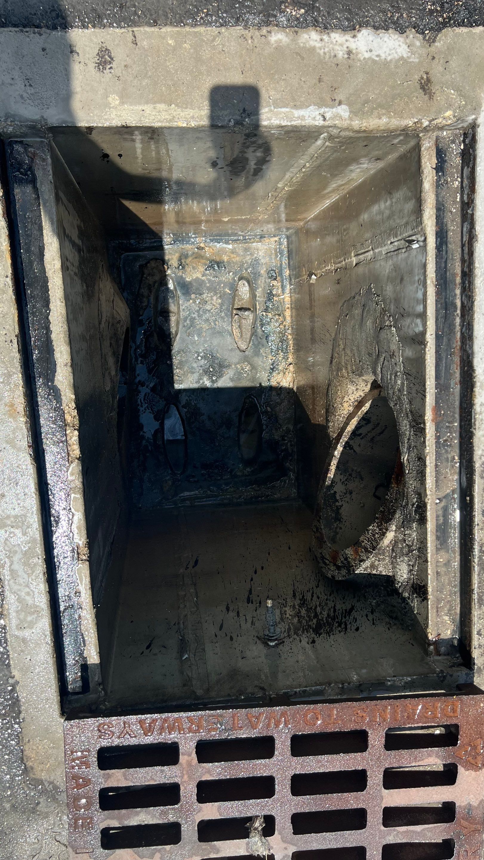Naples Sunbelt Stormwater Catch Basin Cleaning by APS Power & Water