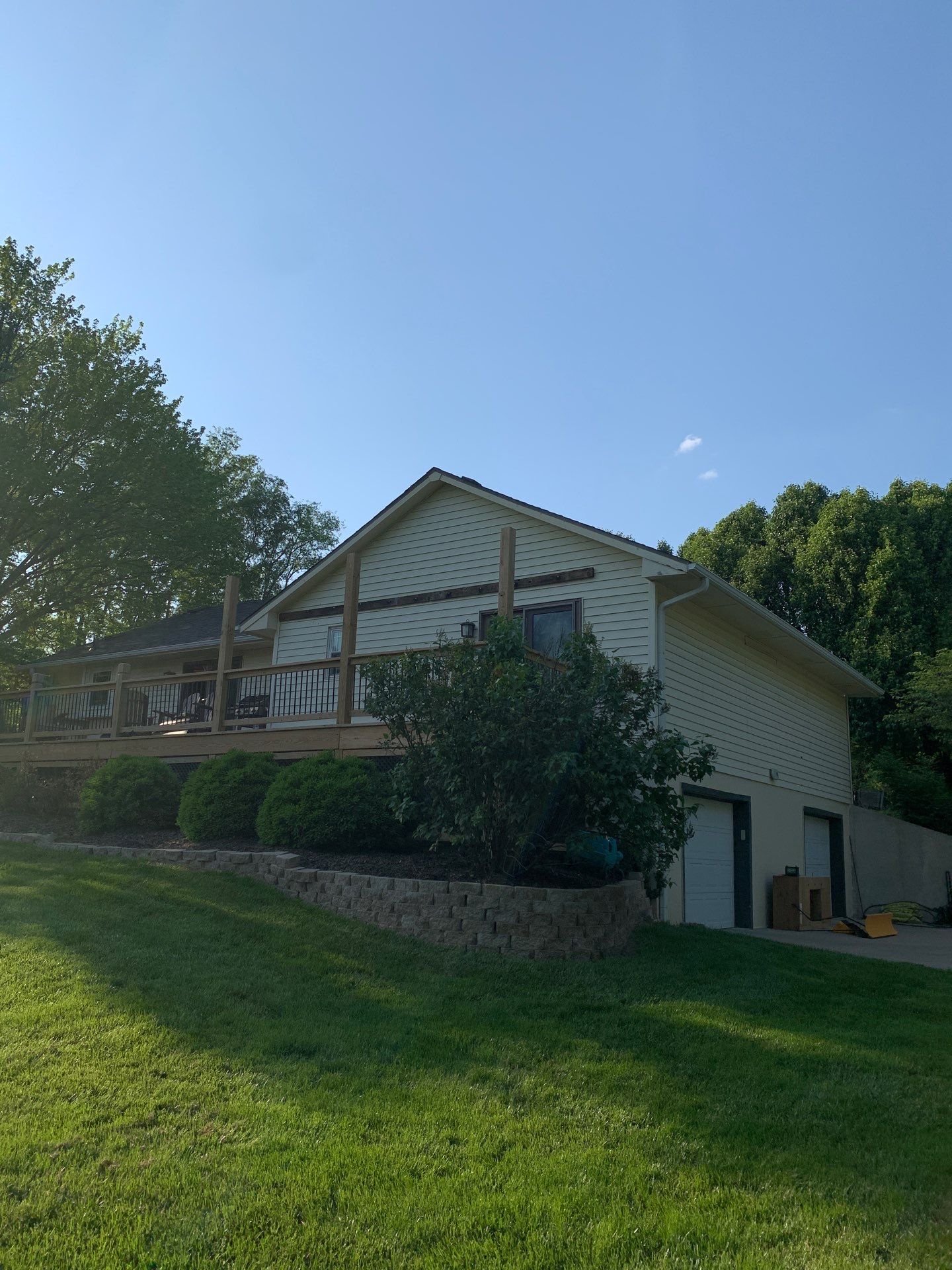 New Craneboard Siding on this Platte City, Mo home  by EEC  Windows, Siding & Roofing 
