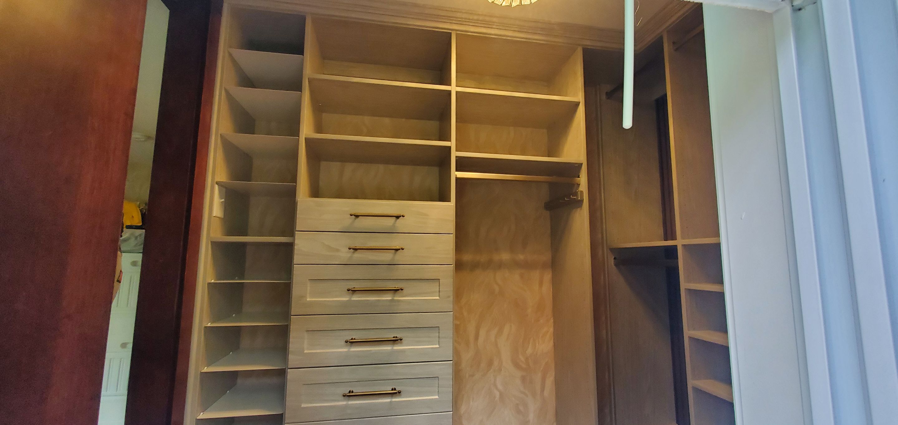 Basement floor coating and organization in Niles, MI! by Innovative Spaces / Innovative Concrete Coatings