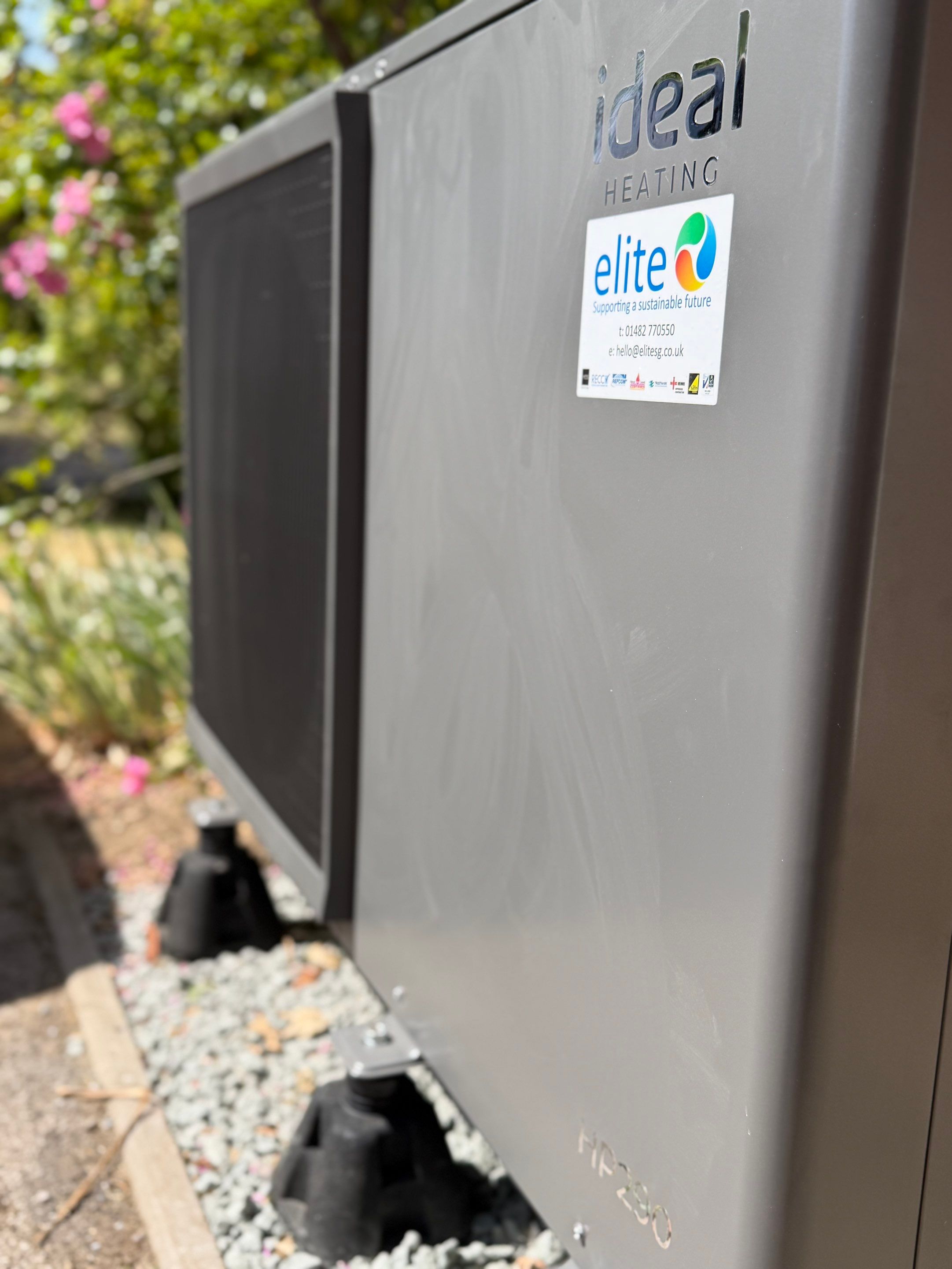 Complete Renewable Energy Upgrade in Walkington 🏡♻️ by Elite Services Group Ltd