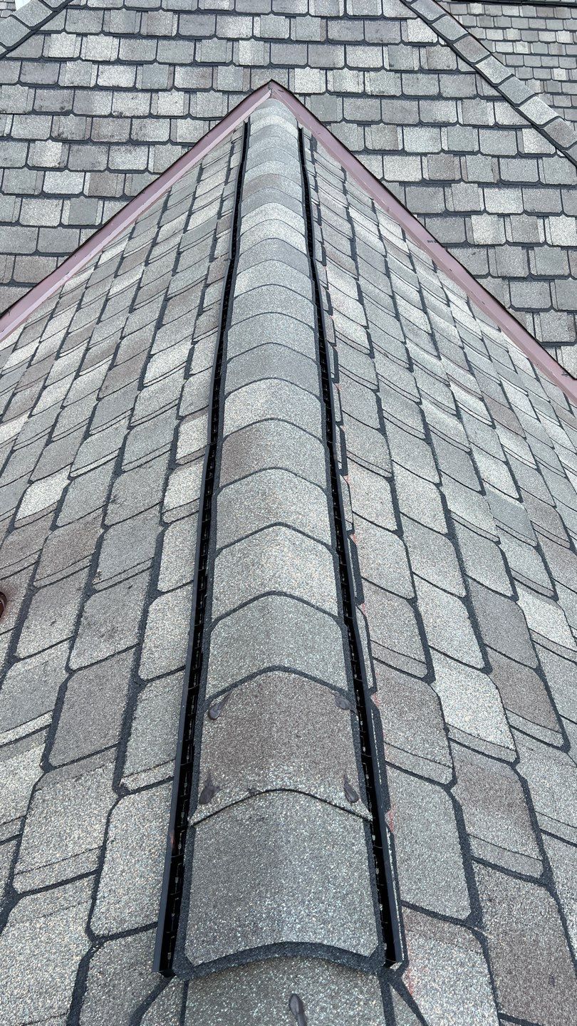 Roof Replacement using Certainteed Grand Manor Shingles by American Home Contractors