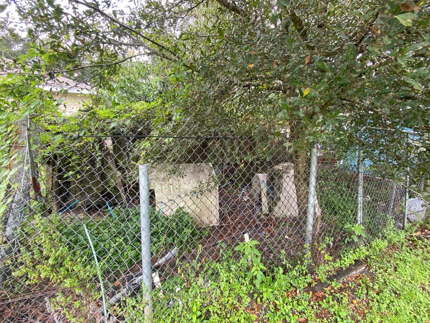 Bradenton, FL 6 ft. Tall White Vinyl Privacy Fence  by Asap fence and gates, LLC