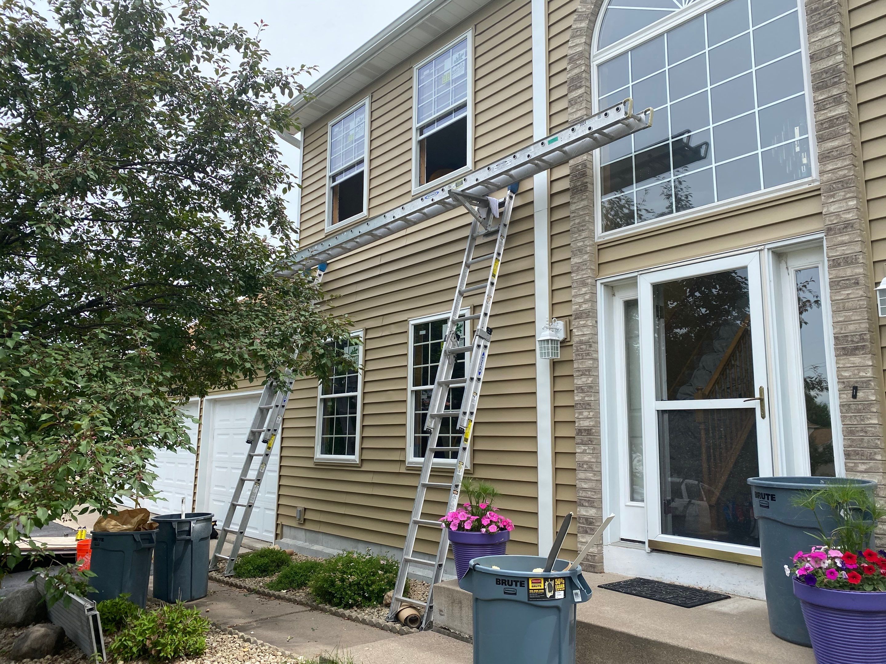 Window Installation using Hayfield Vinyl Windows by MODERN EXTERIOR SYSTEMS