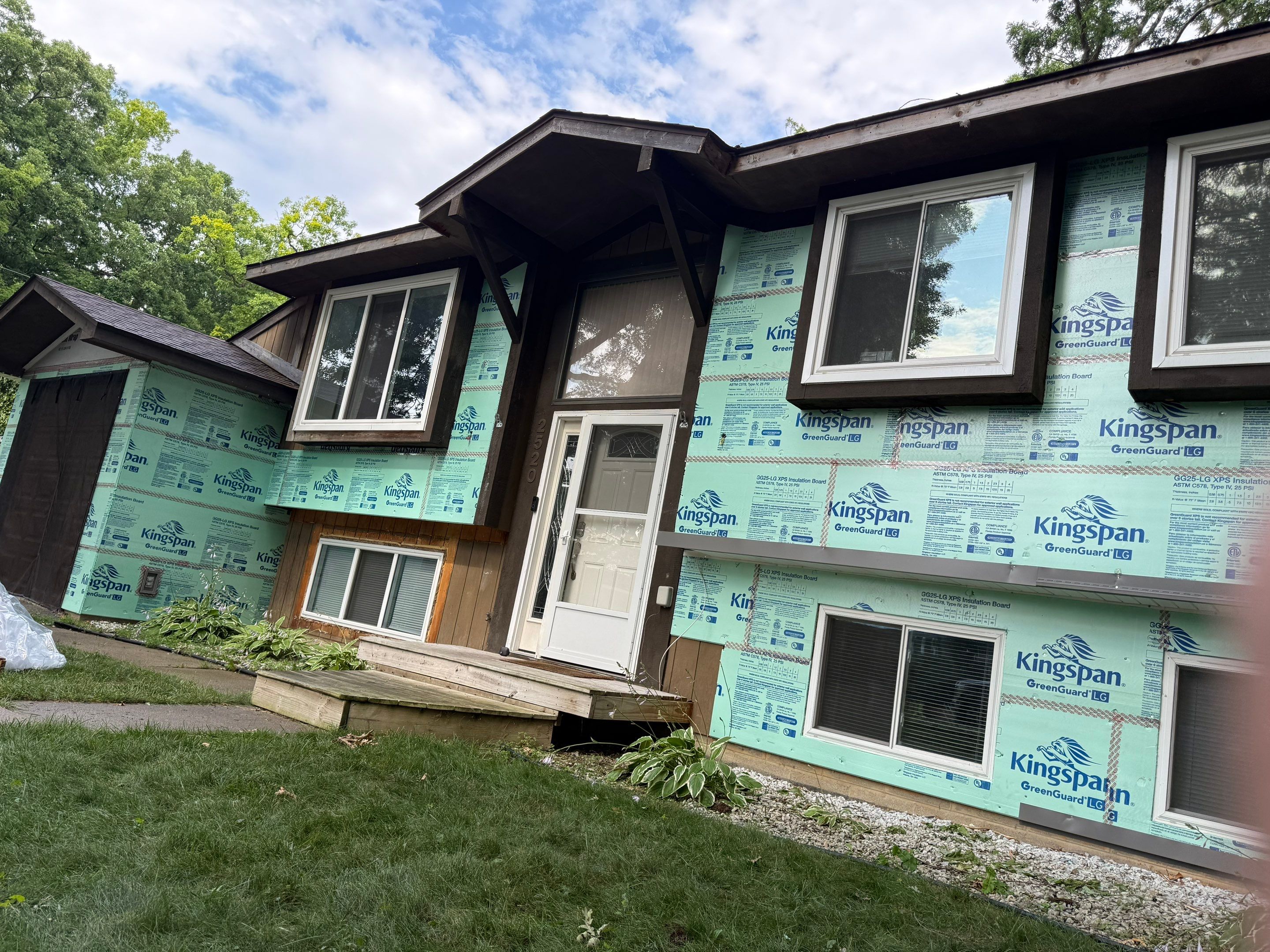 Siding Replacement using Alside D4 Odyssey-Plus Dutchlap Ageless Slate by 180 Contractors