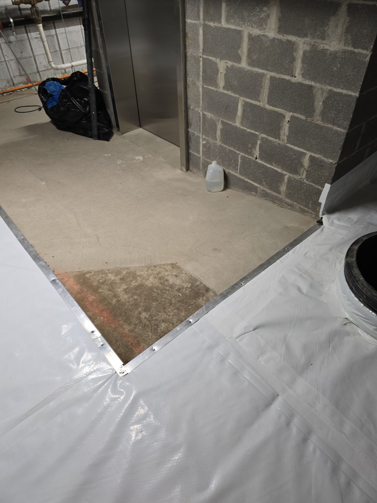 Crawl Space Encapsulation using Closed Cell Spray Foam by NYS Foam & Energy