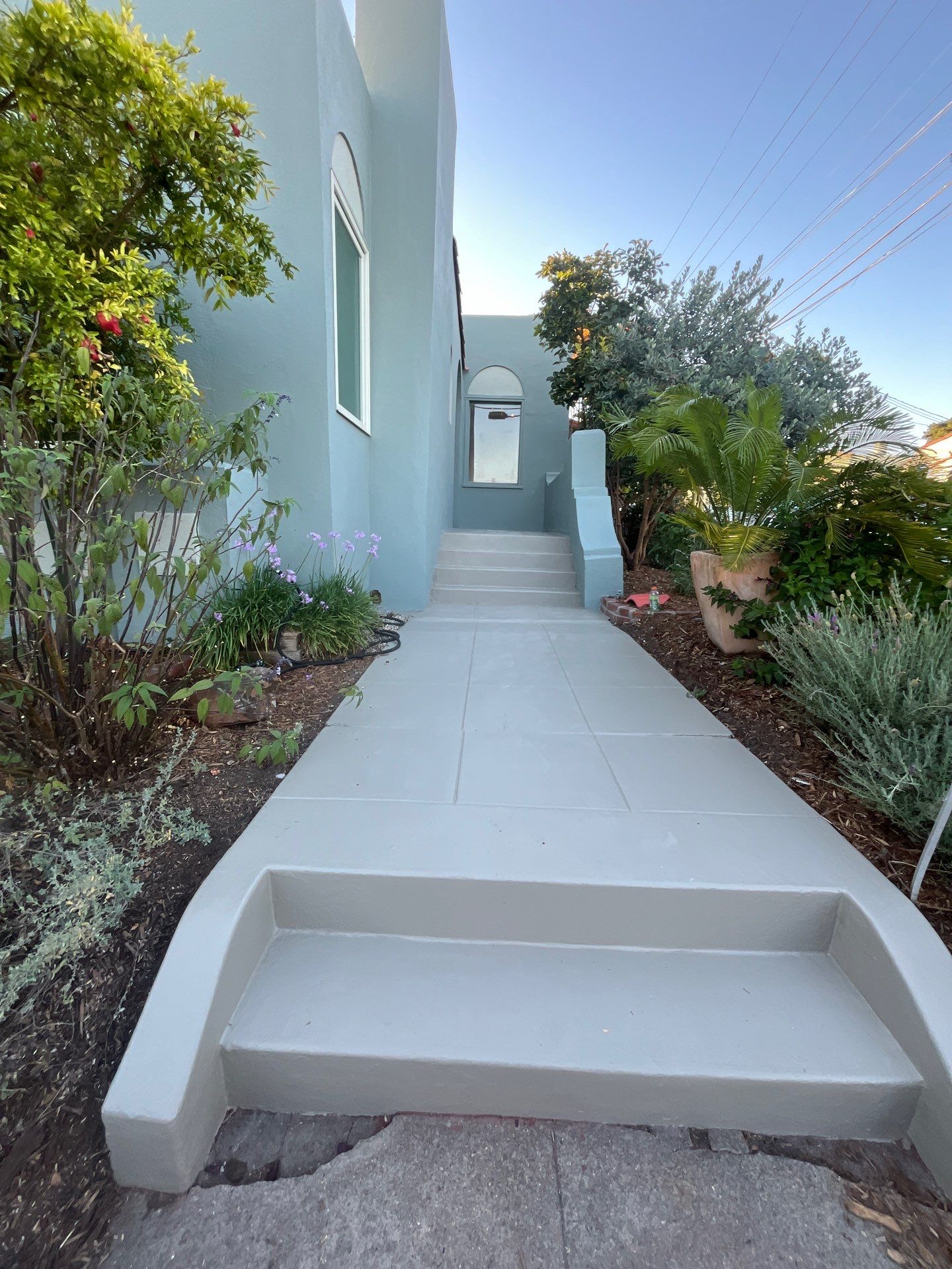 Project in Oakland by Herrera’s Bay Area Painting inc.