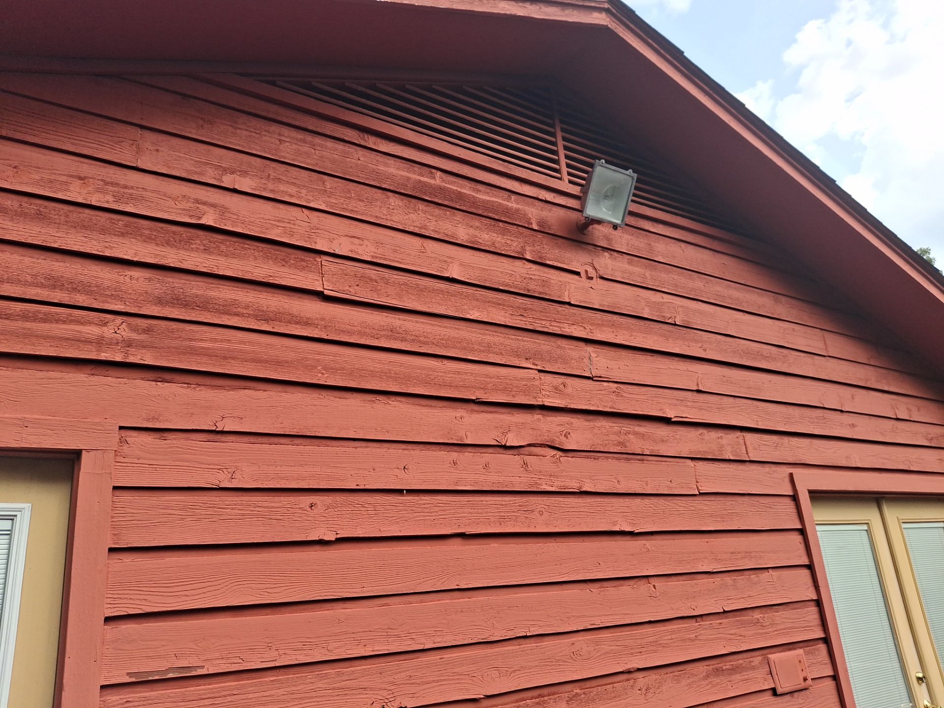 Longview, TX Exterior Wood Restoration & Paint Transformation by Quality Coats Painting