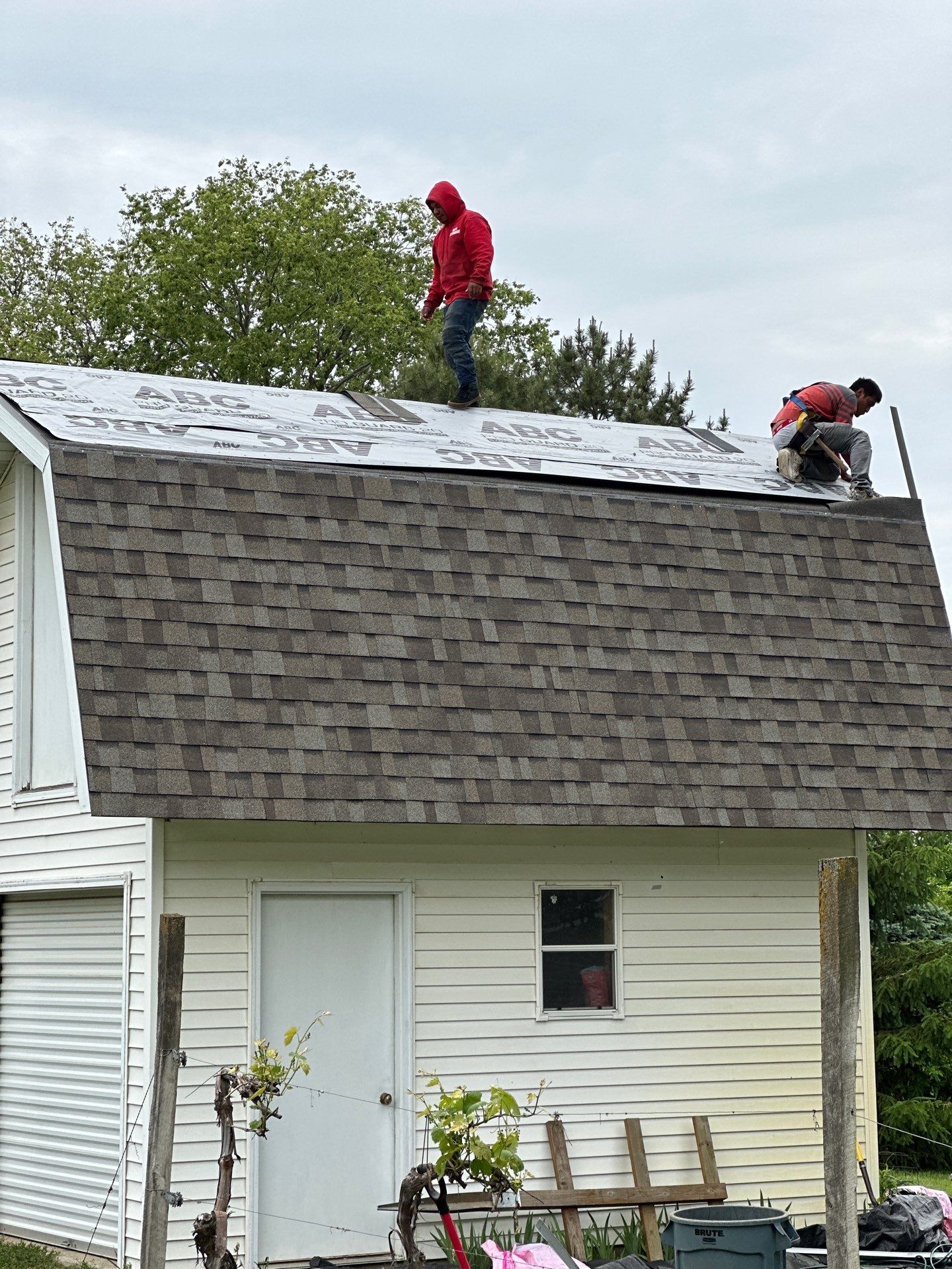 Residential Roofing Installation using Owens Corning Duration Driftwood by Lightning Exteriors