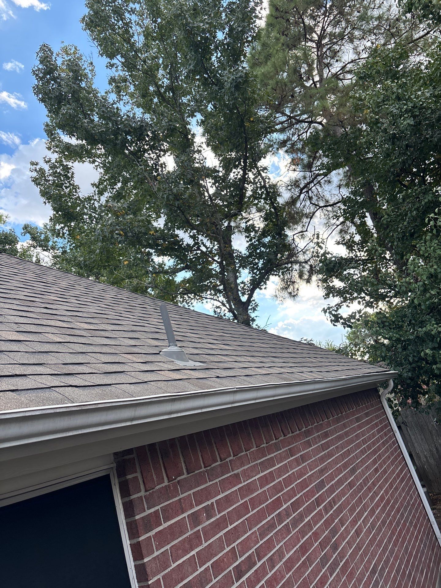 Humble Roof Install by Modern BYLT Roofing & Construction