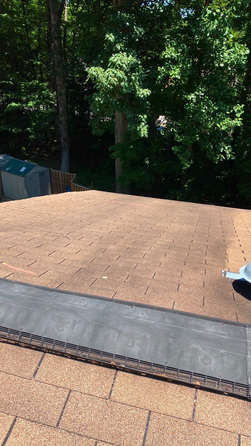 Springfield: CertainTeed Landmark Pro Designer Shingles in Max Def Pewterwood by RM Banning, Inc.