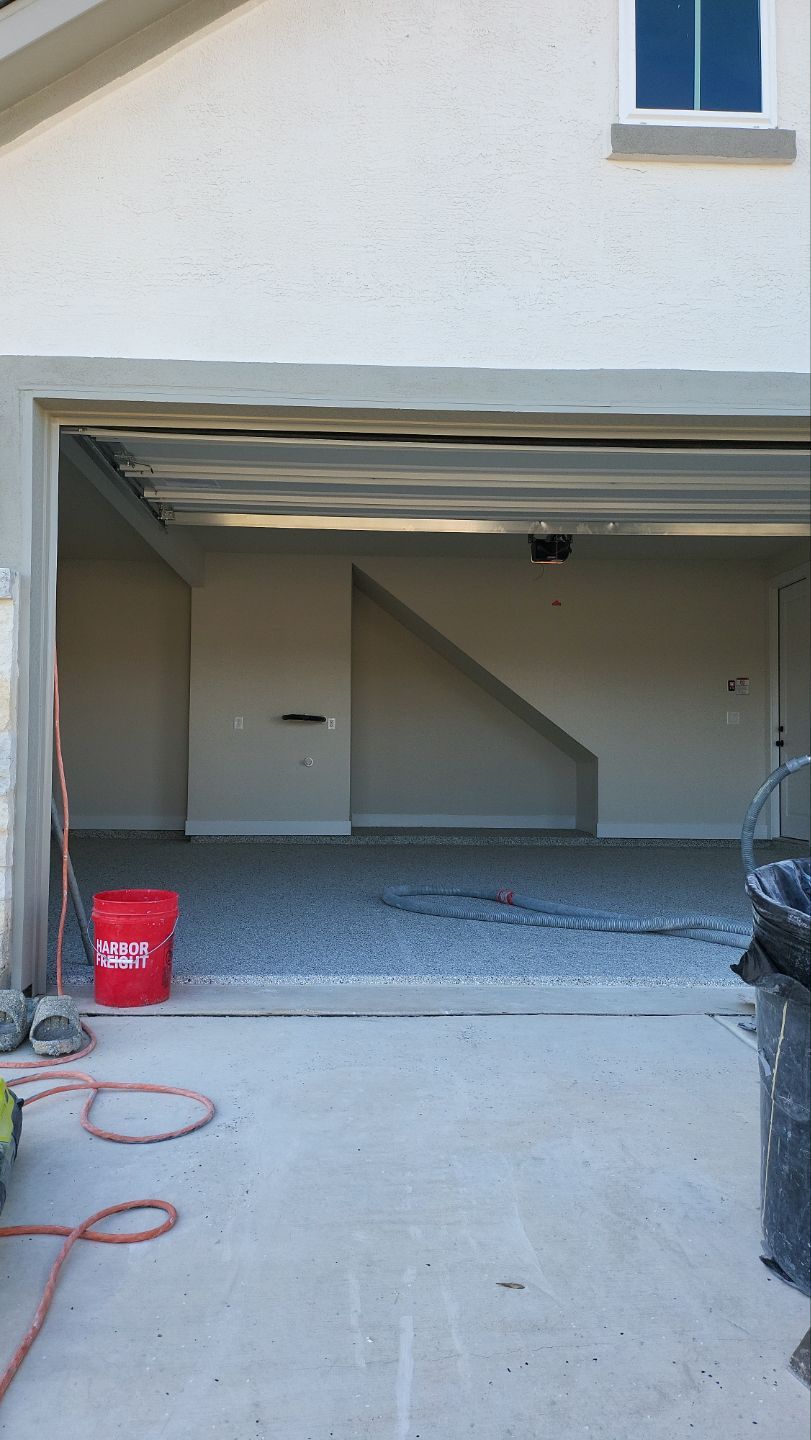 Meyer Ranch, Canyon Lake  by TORO Garage Co