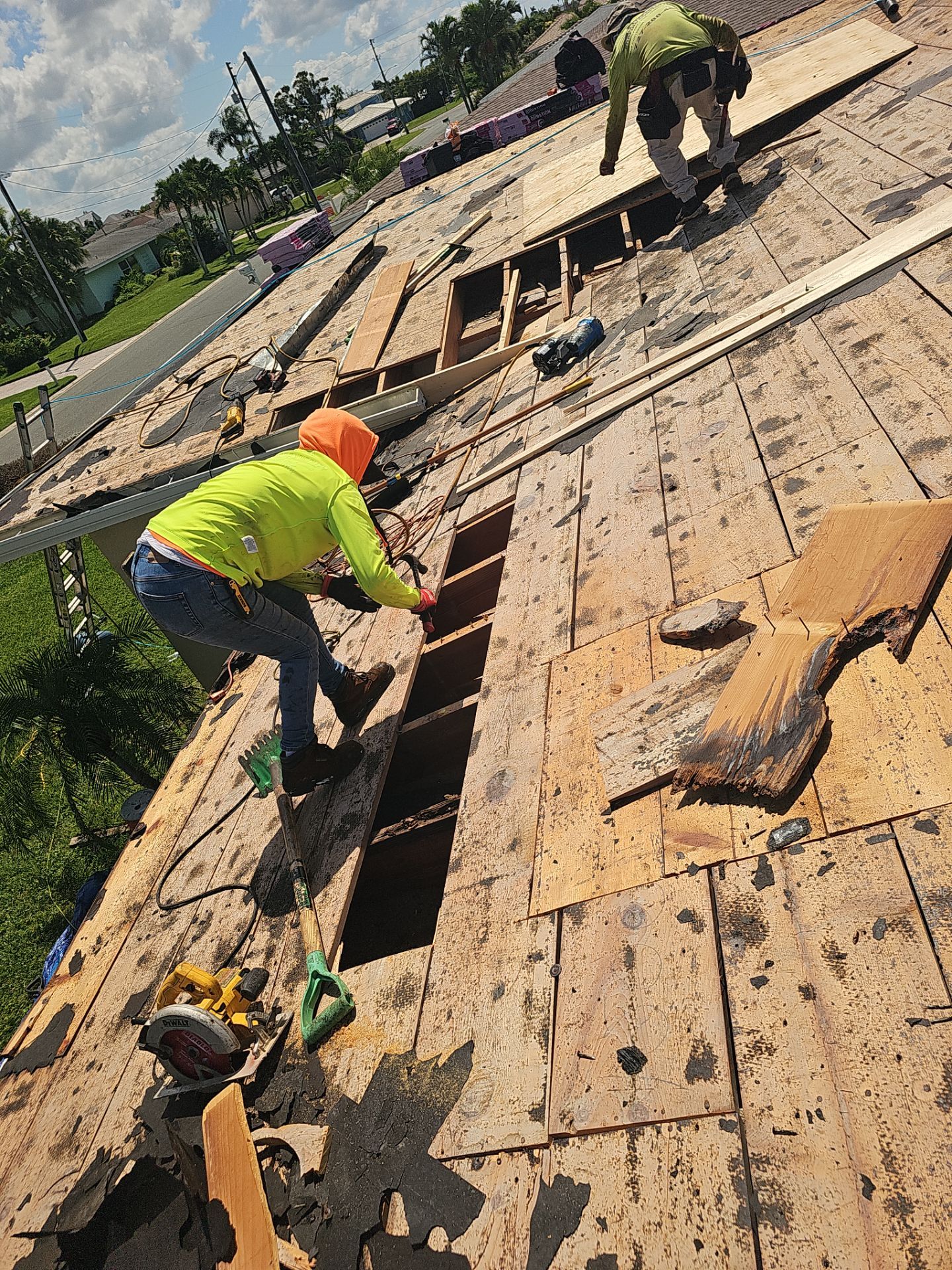 Project in Treasure Island 33706 by Mitchell Roofing Company LLC 
