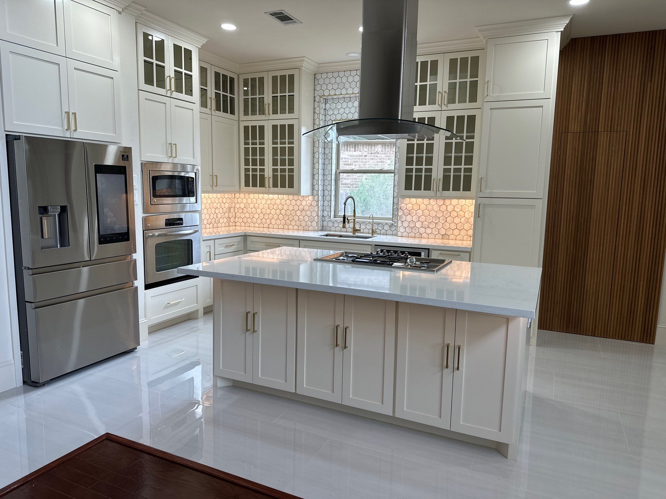 Kitchen Remodels That Inspire by L&T General Contractors and Restoration INC