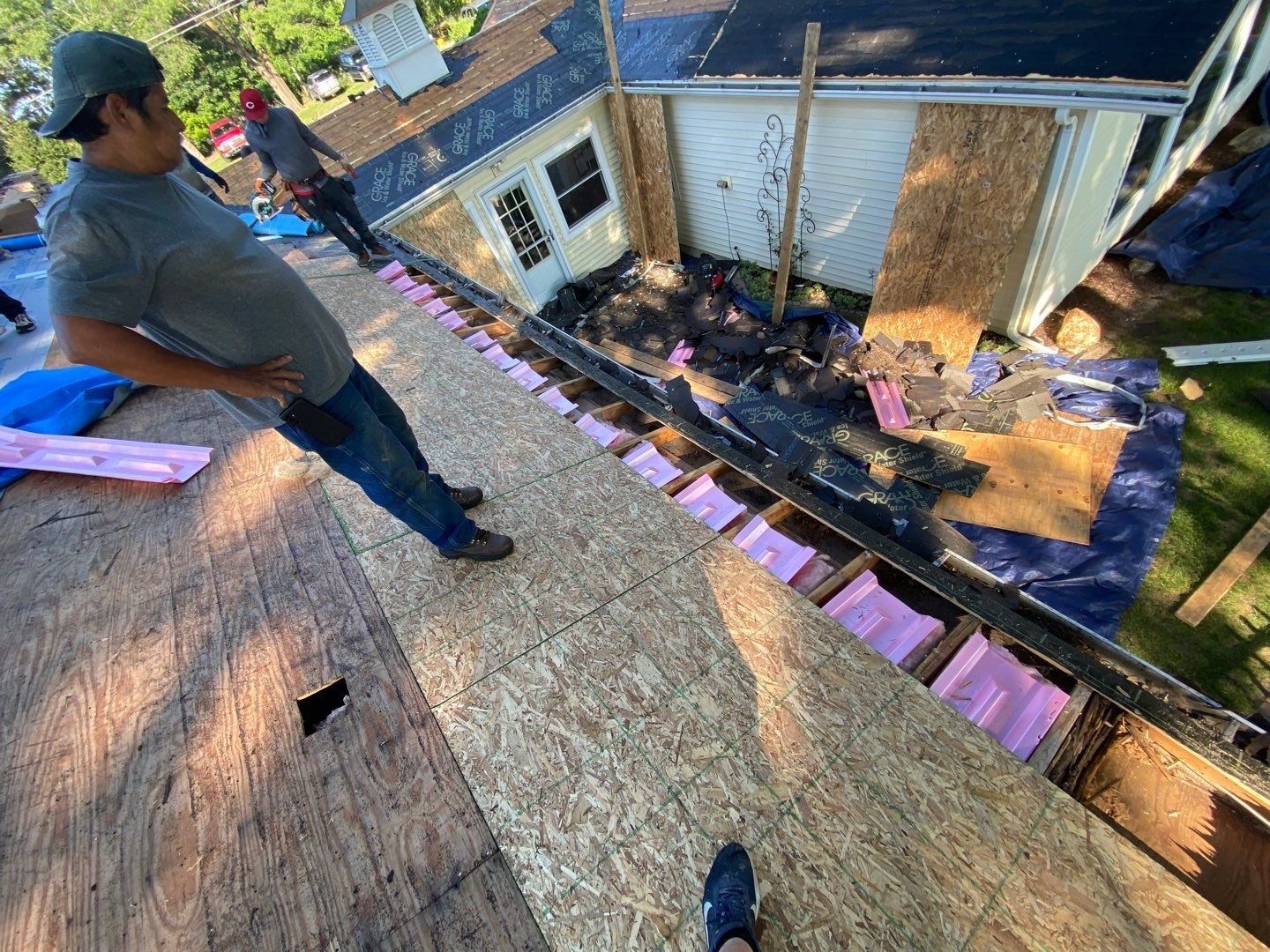 Roof Replacement using CertainTeed Landmark by 180 Contractors