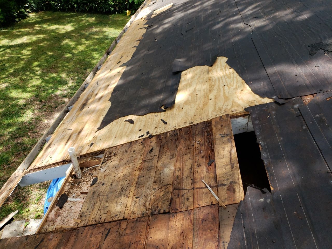 Residential Roofing Repair using Roof Replacement by American Roofing & Construction LLC