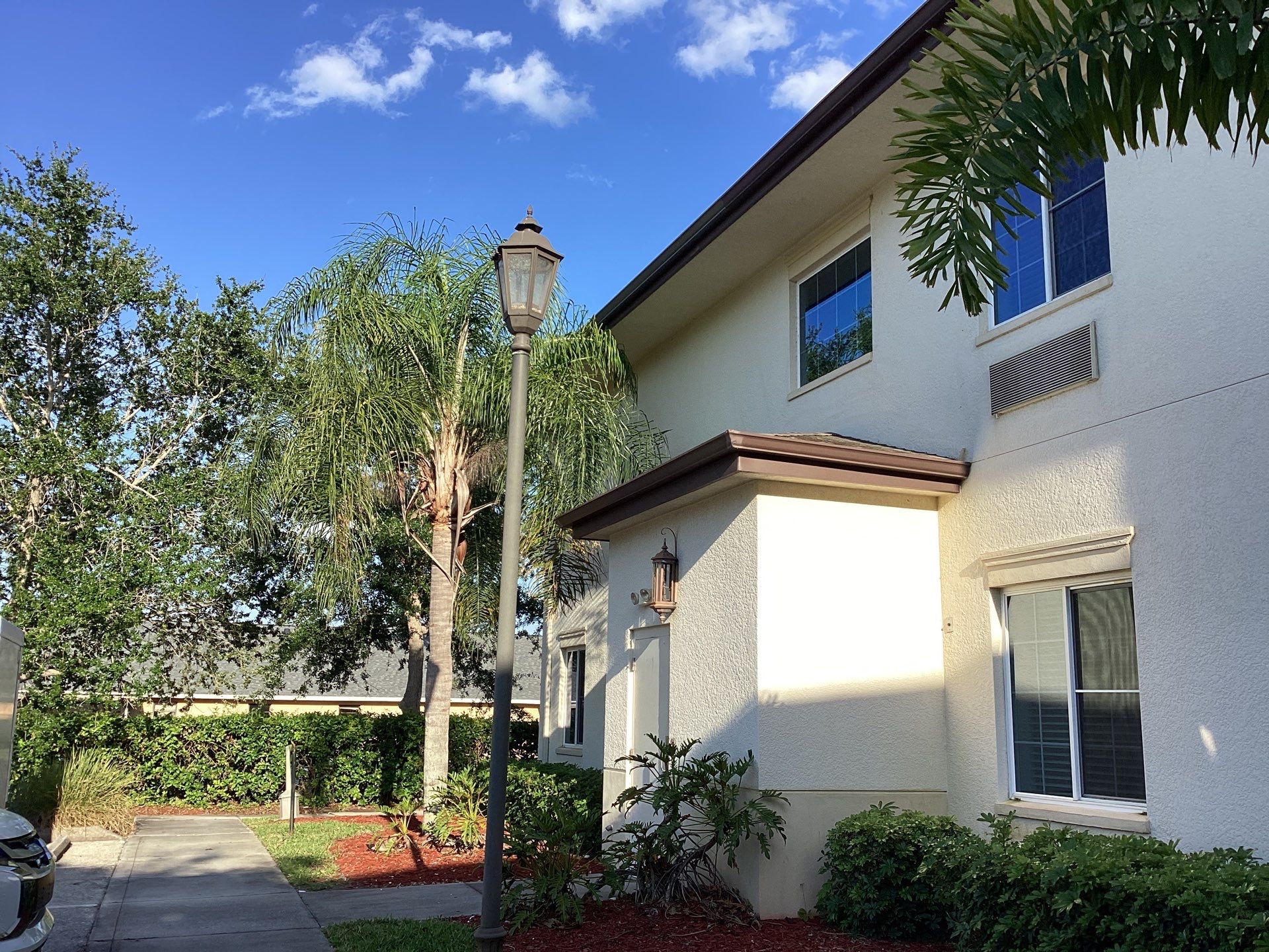 Musket Brown Seamless Gutters using Musket Brown Seamless Gutters in Capen Coral FL by Gutter Professors
