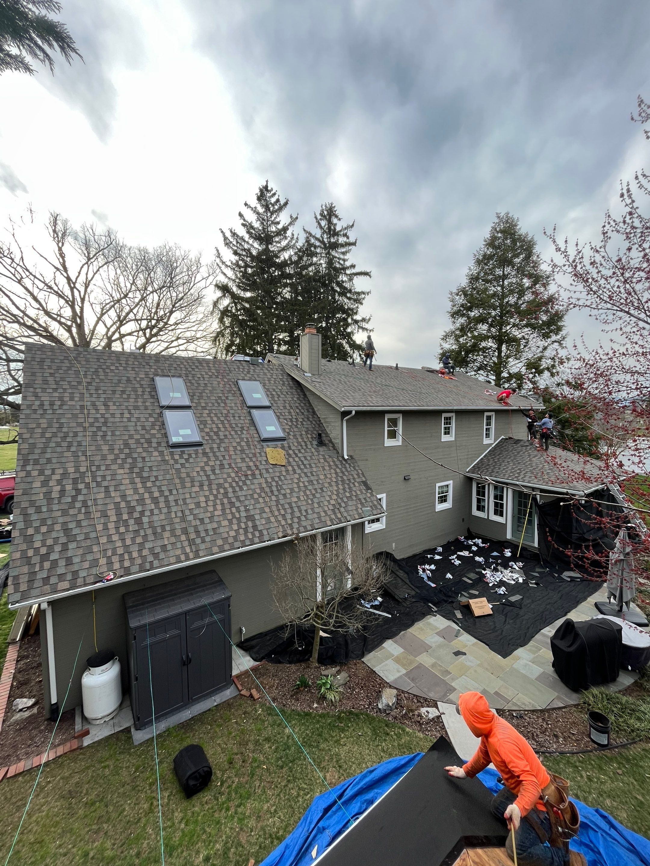 Cedar Falls Gaf roofing installation by Teflon Roofing