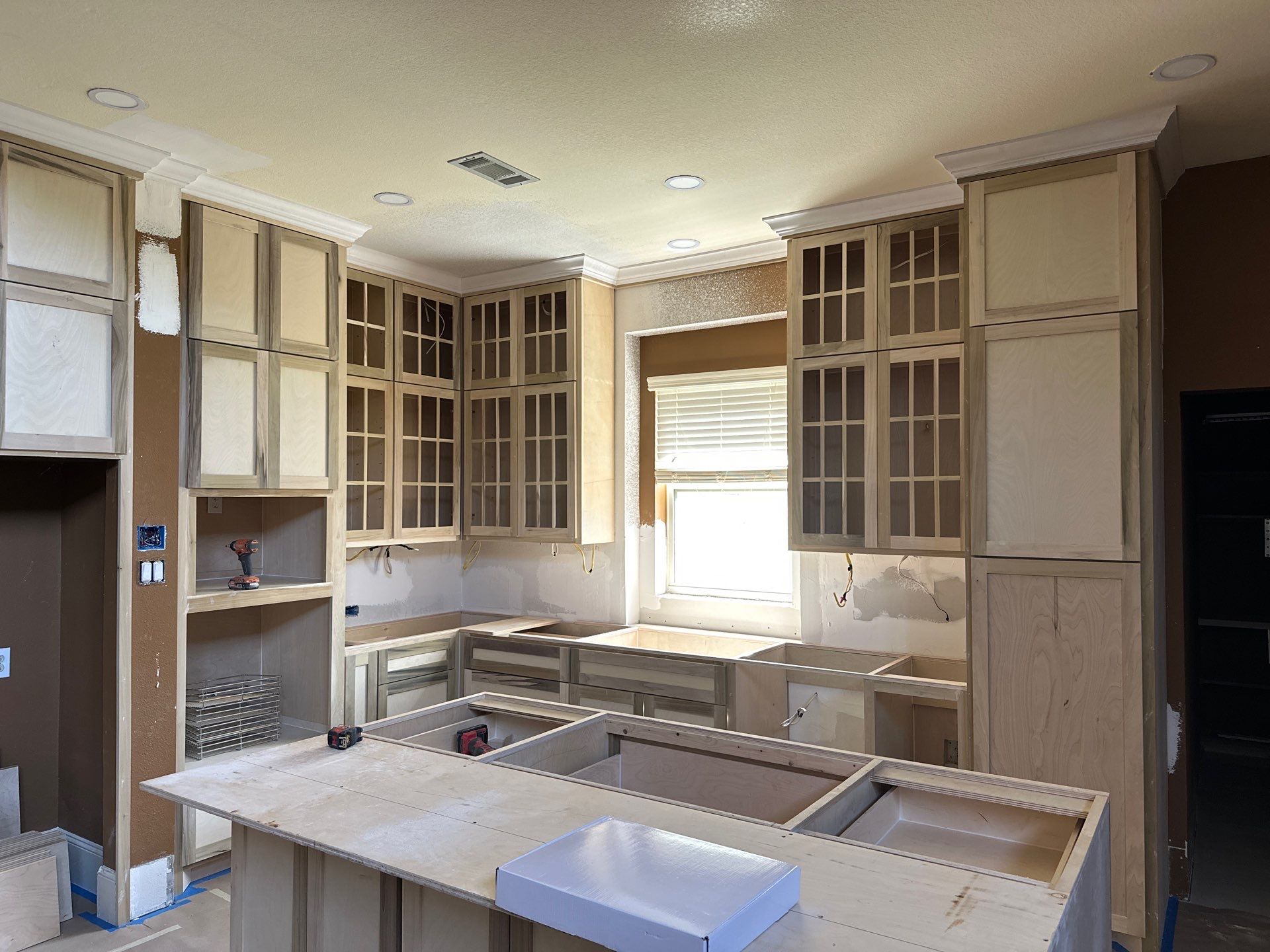 Kitchen Remodels That Inspire by L&T General Contractors and Restoration INC