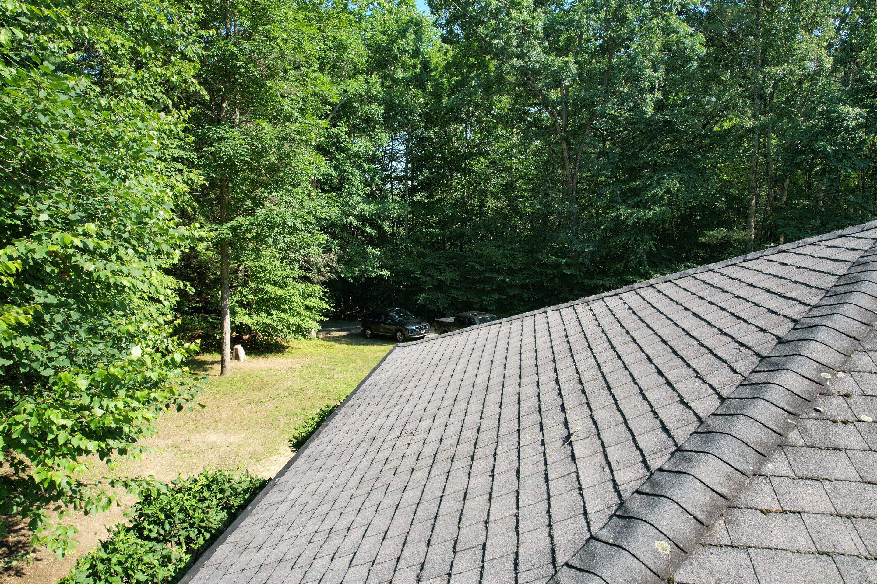 Roofing in Beautiful Lee New Hampshire by Tall pine roofing
