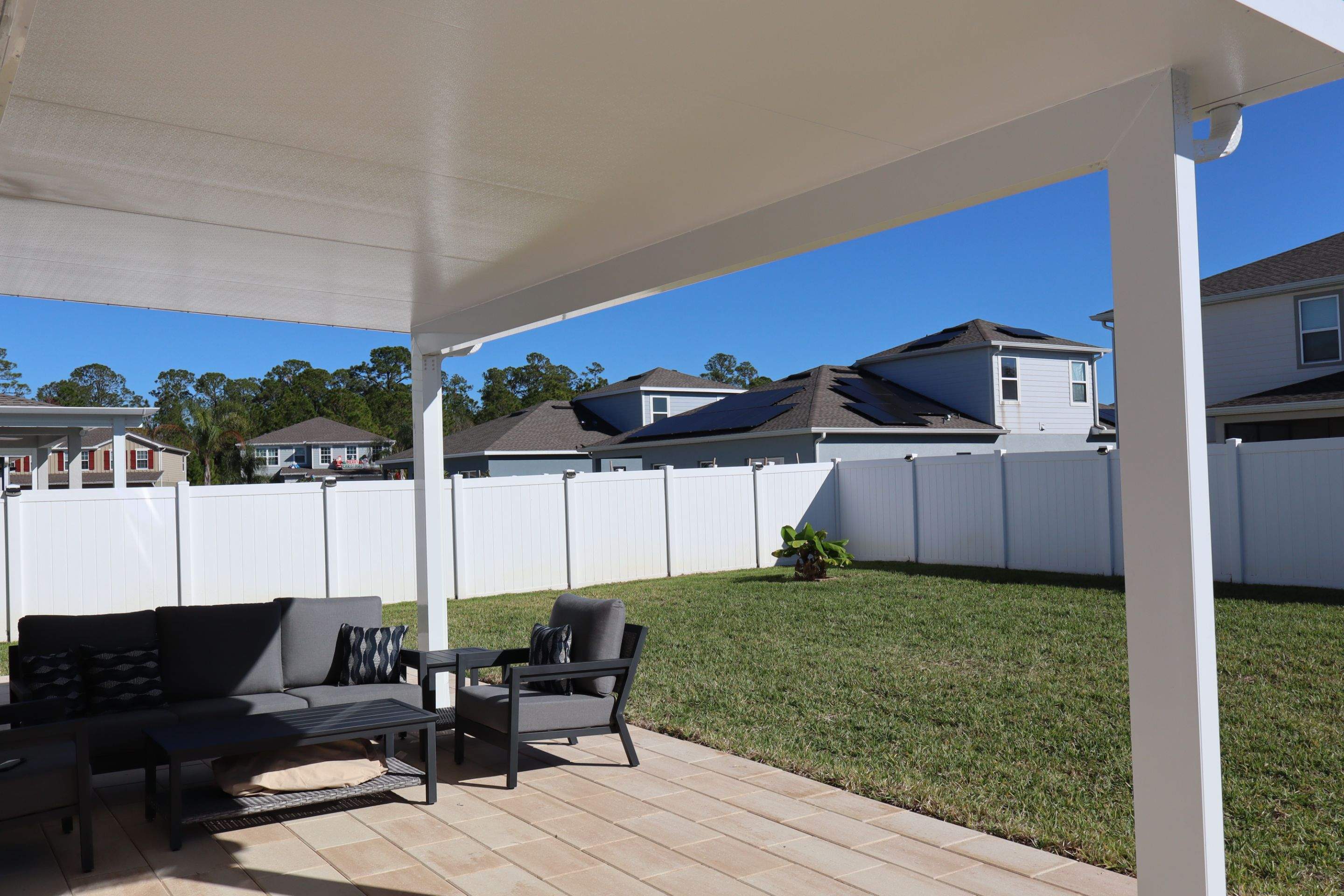 Patio cover and pavers  using Aluminum  by Orlando pergolas 