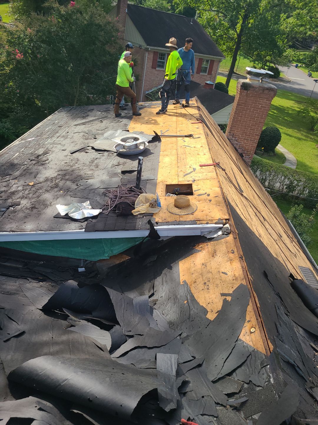 Falls Church: Roof Replacement with CertainTeed Landmark Pro in Max Def Pewterwood by RM Banning, Inc.