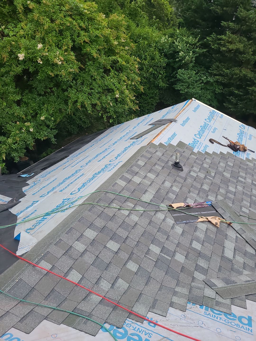 Arlington: Roof Replacement with CertainTeed Landmark Pro in Max Def Georgetown Gray by RM Banning, Inc.