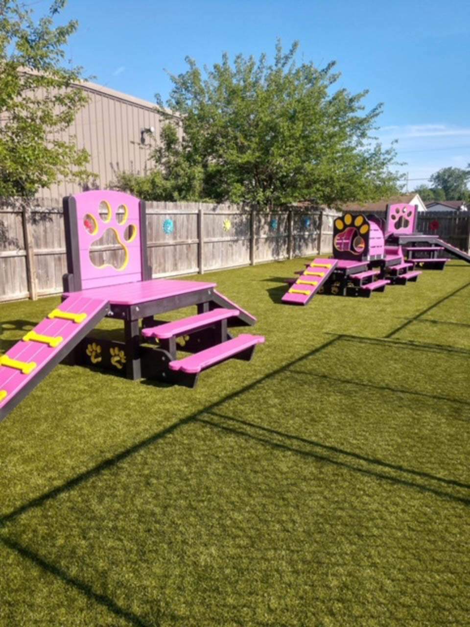 Paws N Claws by ForeverLawn NEIN/INDY