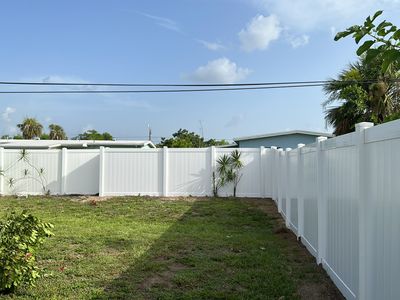 Vinyl Fence Installation using Vinyl Privacy Fence
