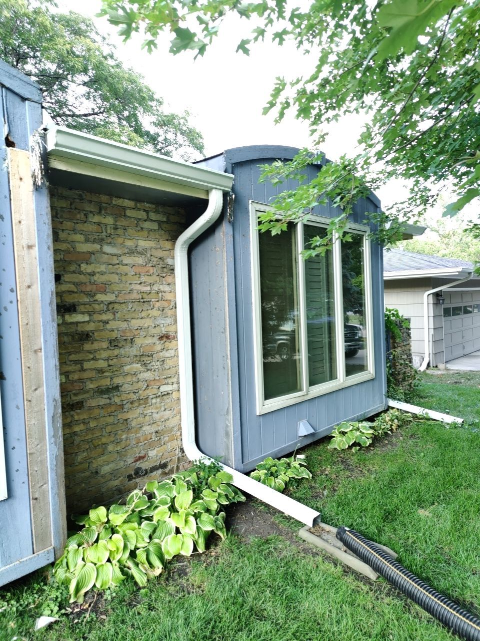 6" Gutters in Minneapolis by Next Level Seamless Gutters / Exteriors Inc.